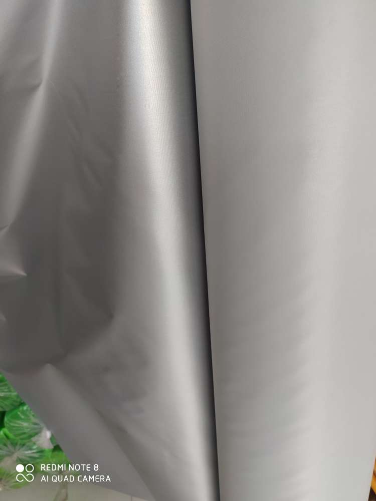 210D, 15X23 Oxford cloth coated silver detail image 1