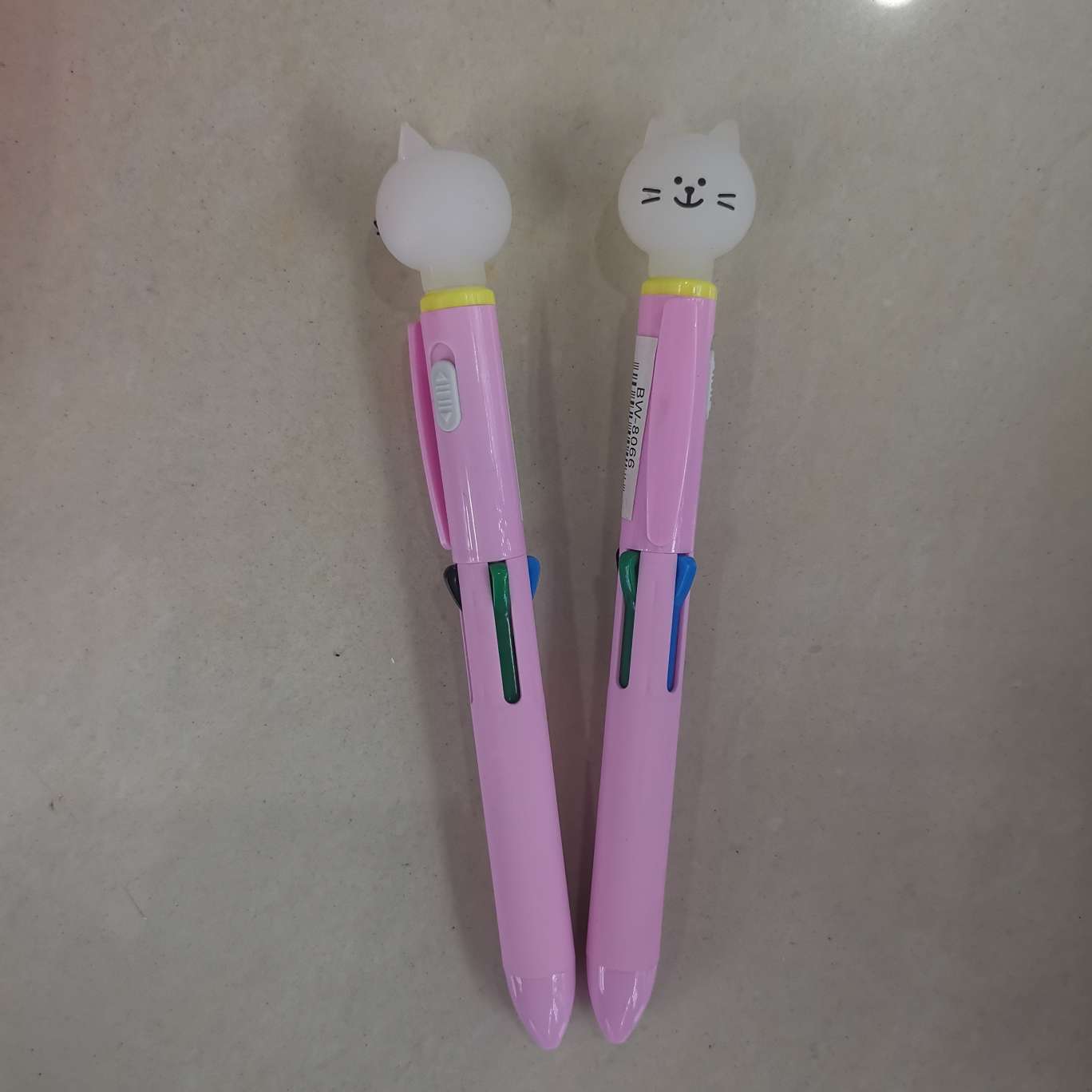 Four-color ballpoint pen with light Specification image