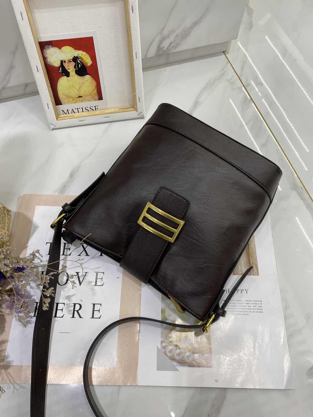 192 Fashionable women's bag