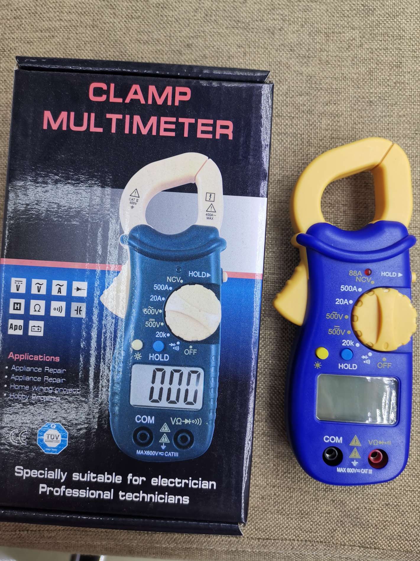 88A万用表细节图