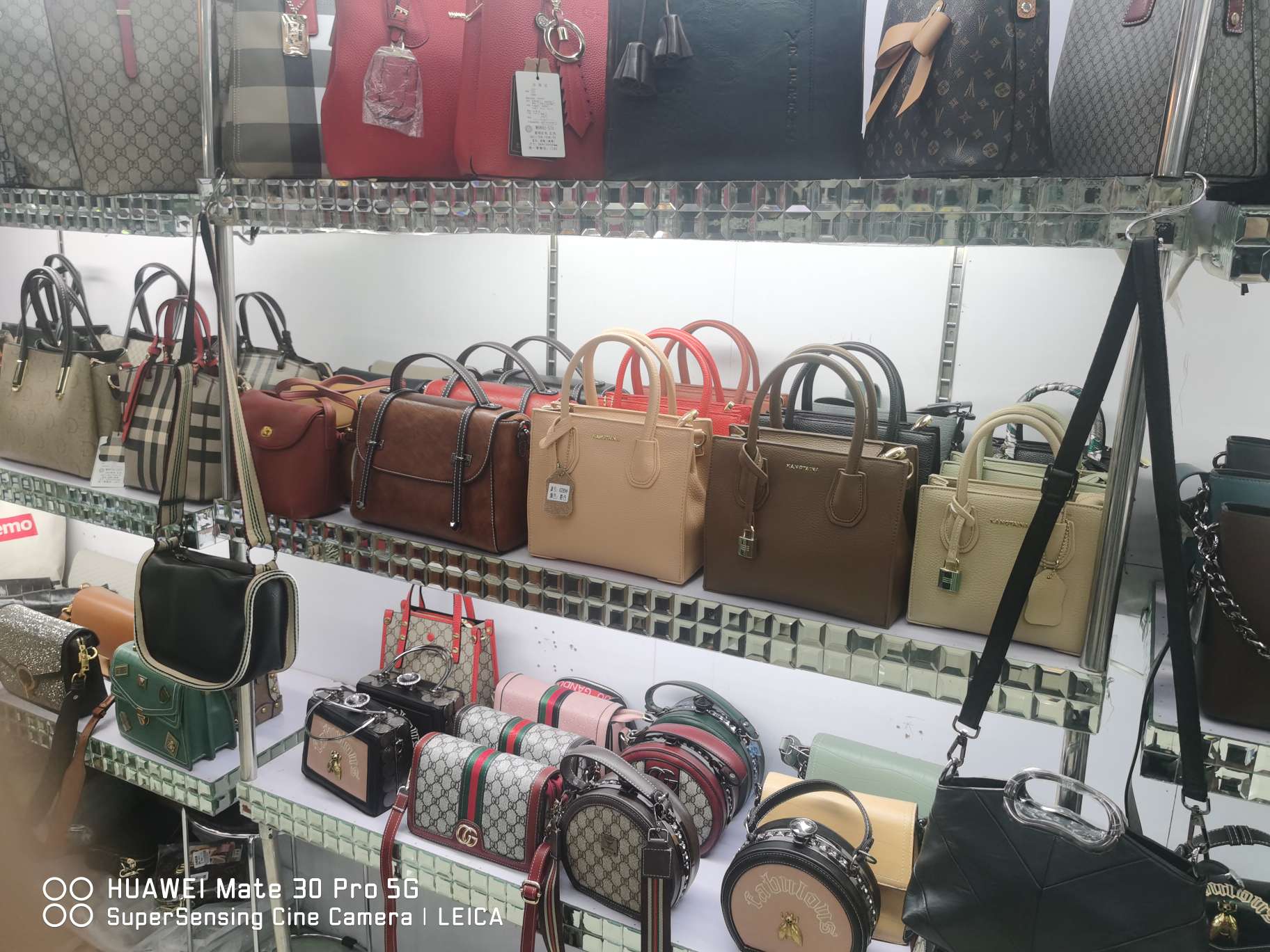 Sister's Bag describe pic - 3