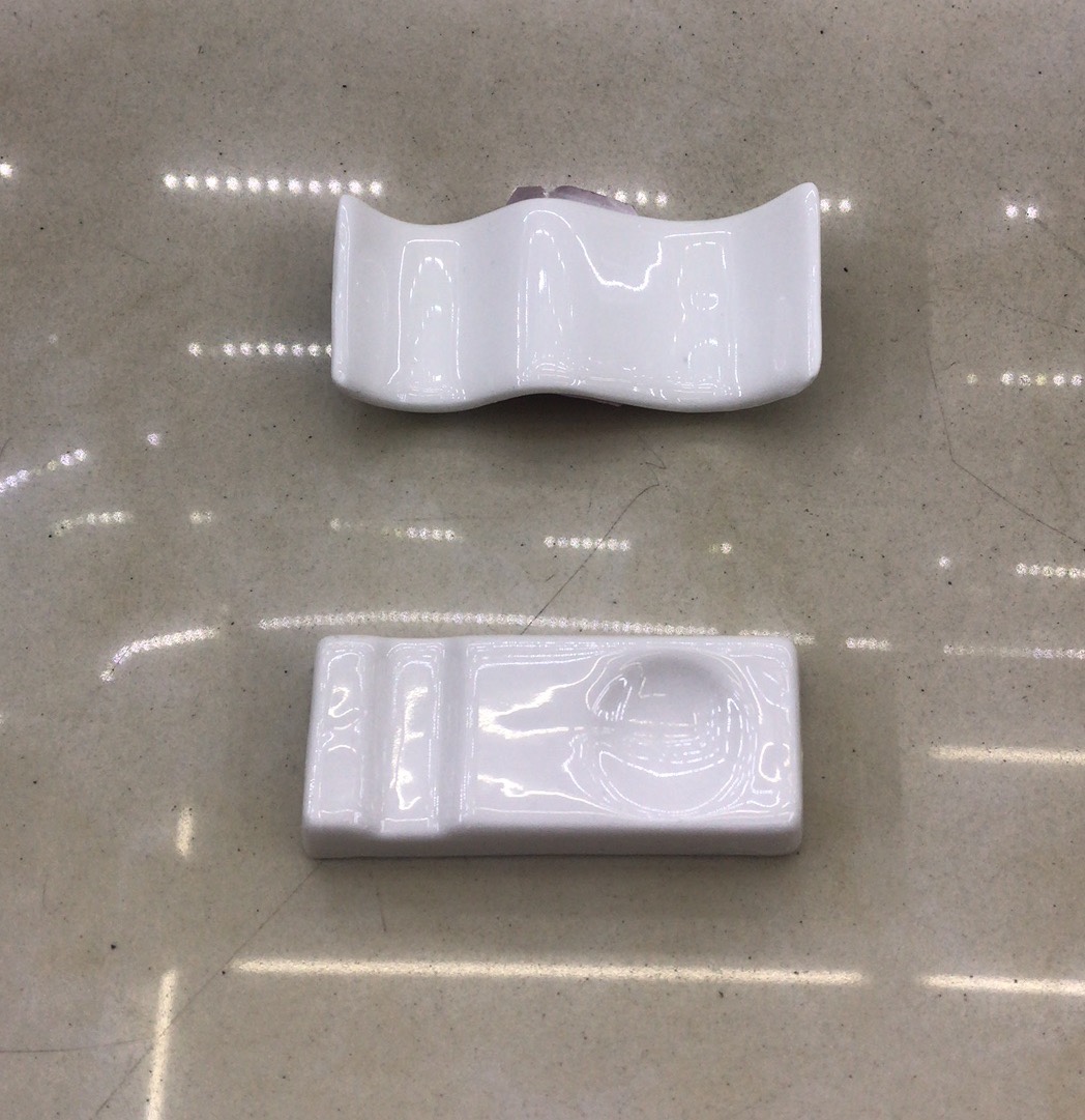 Ceramic Hotel/Household Chopsticks Holder Application Scenario