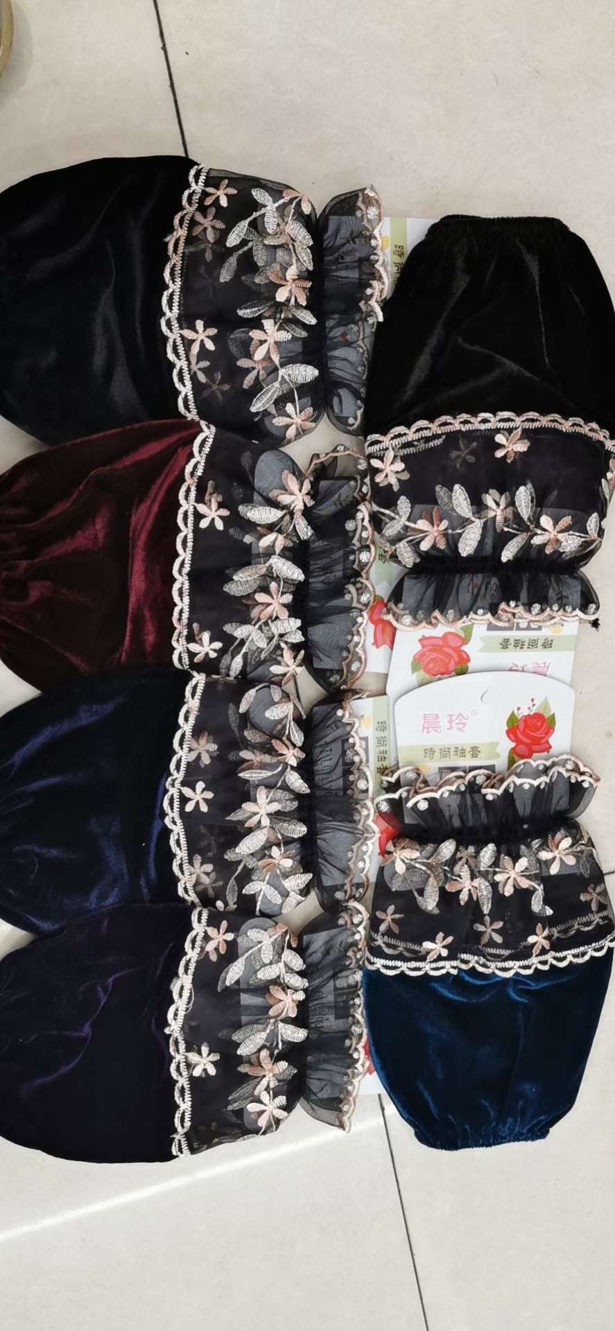 Fashionable velvet lace short sleeve sleeves 2