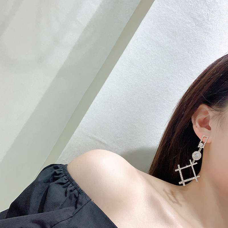 925银针 韩版夸张长款镶钻耳饰女名媛气质百搭个性耳环