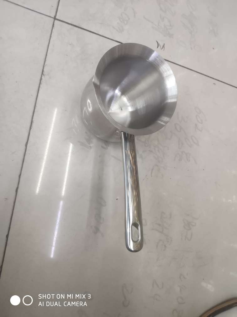 奶杯