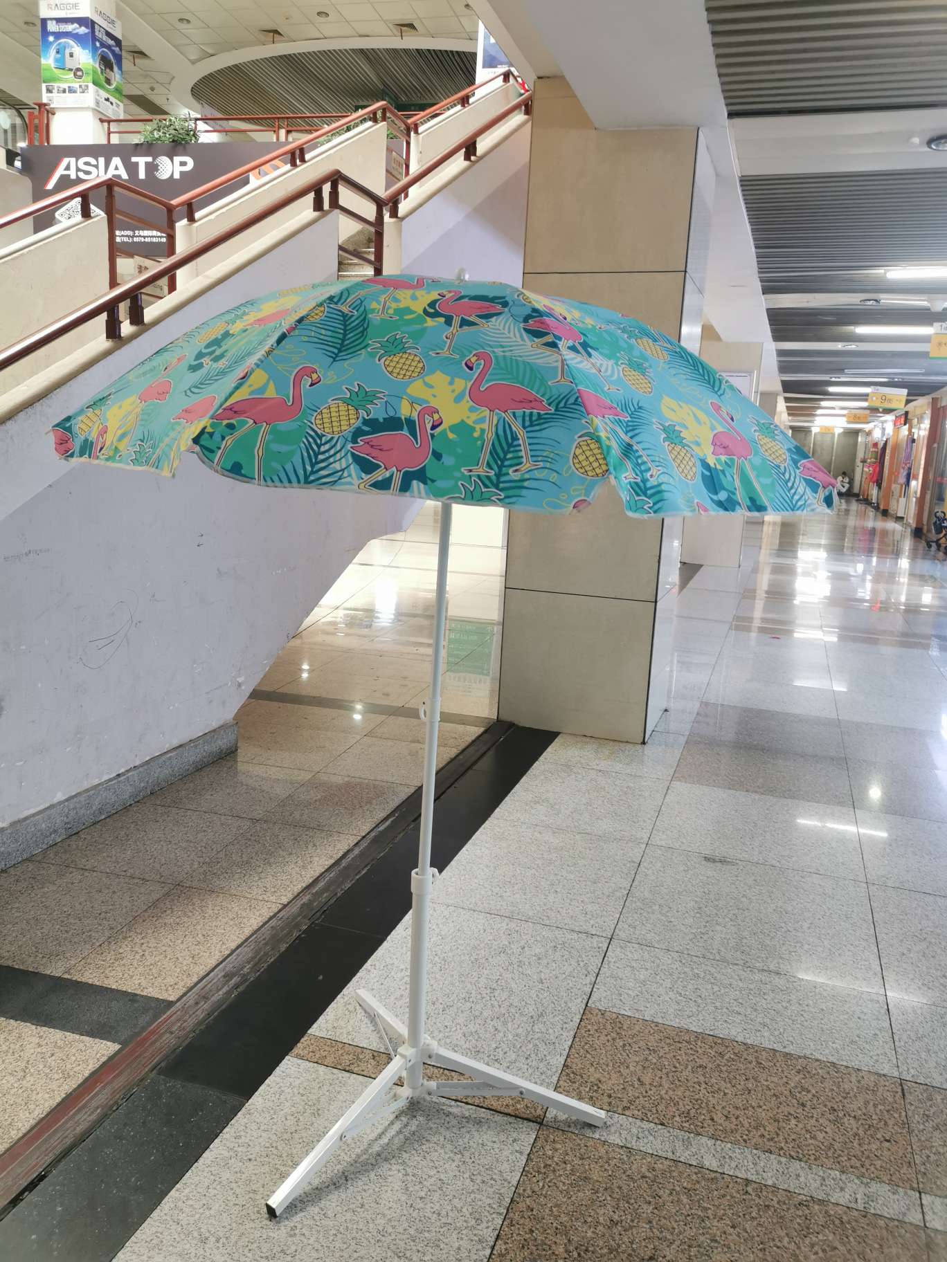 Factory direct sales of outdoor beach umbrellas and export umbrellas Item Picture