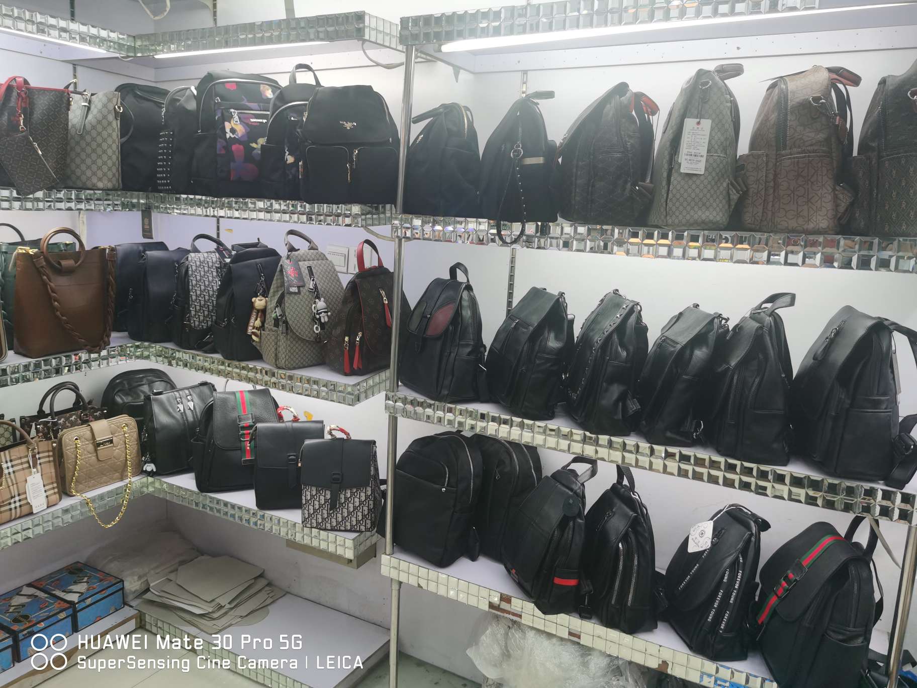 Sister's Bag describe pic - 1