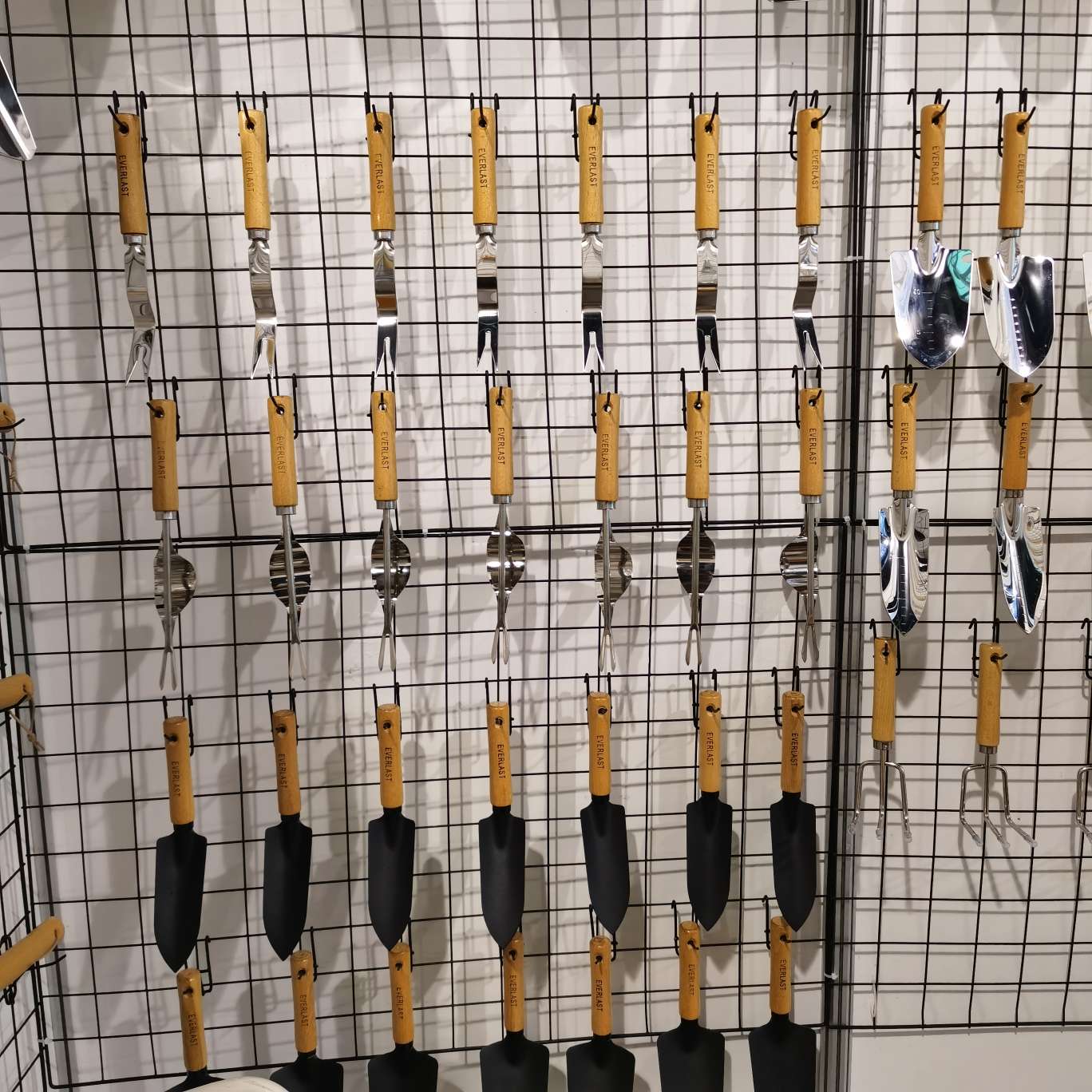 工厂直销品质优良各种园林工具,款式新颖品种繁多。详情图8