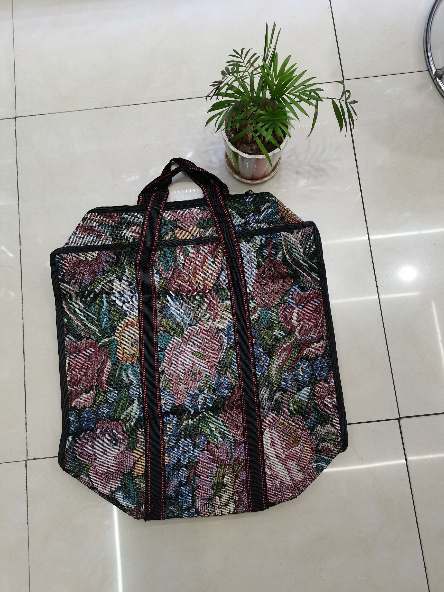 Linen handbag Item Picture