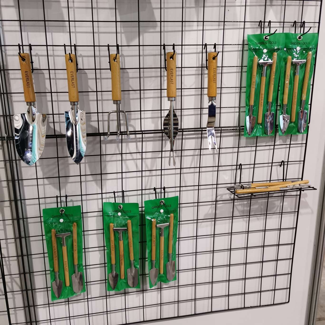 工厂直销品质优良各种园林工具,款式新颖品种繁多。详情图6