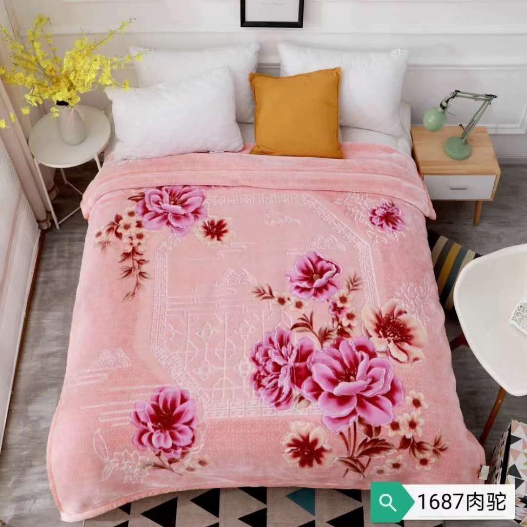 Group purchase of high-quality embossed cloud blankets and Lashel double-layer super soft blankets for bedding Application Scenario