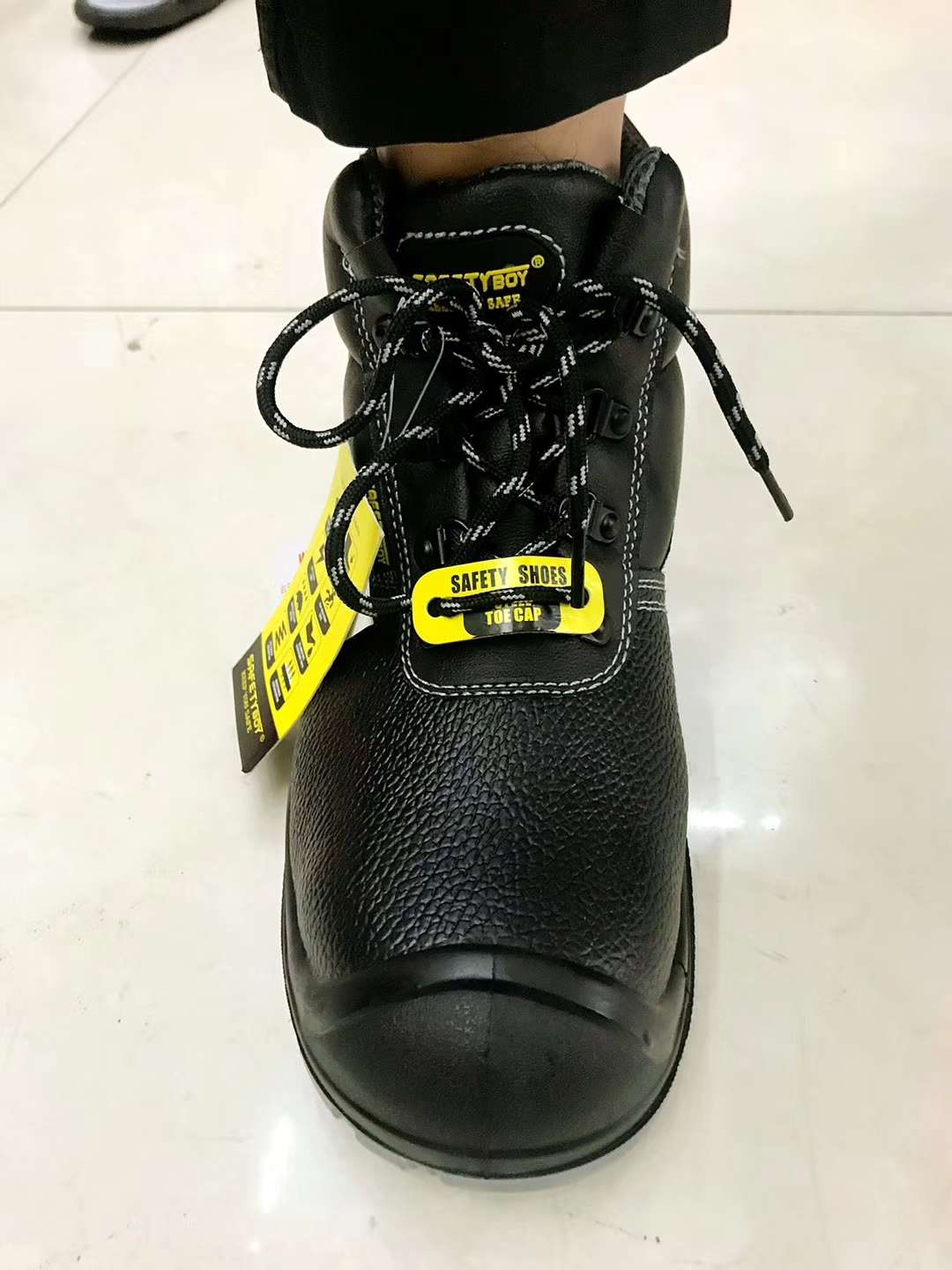 safetyboy安全防护鞋产品图