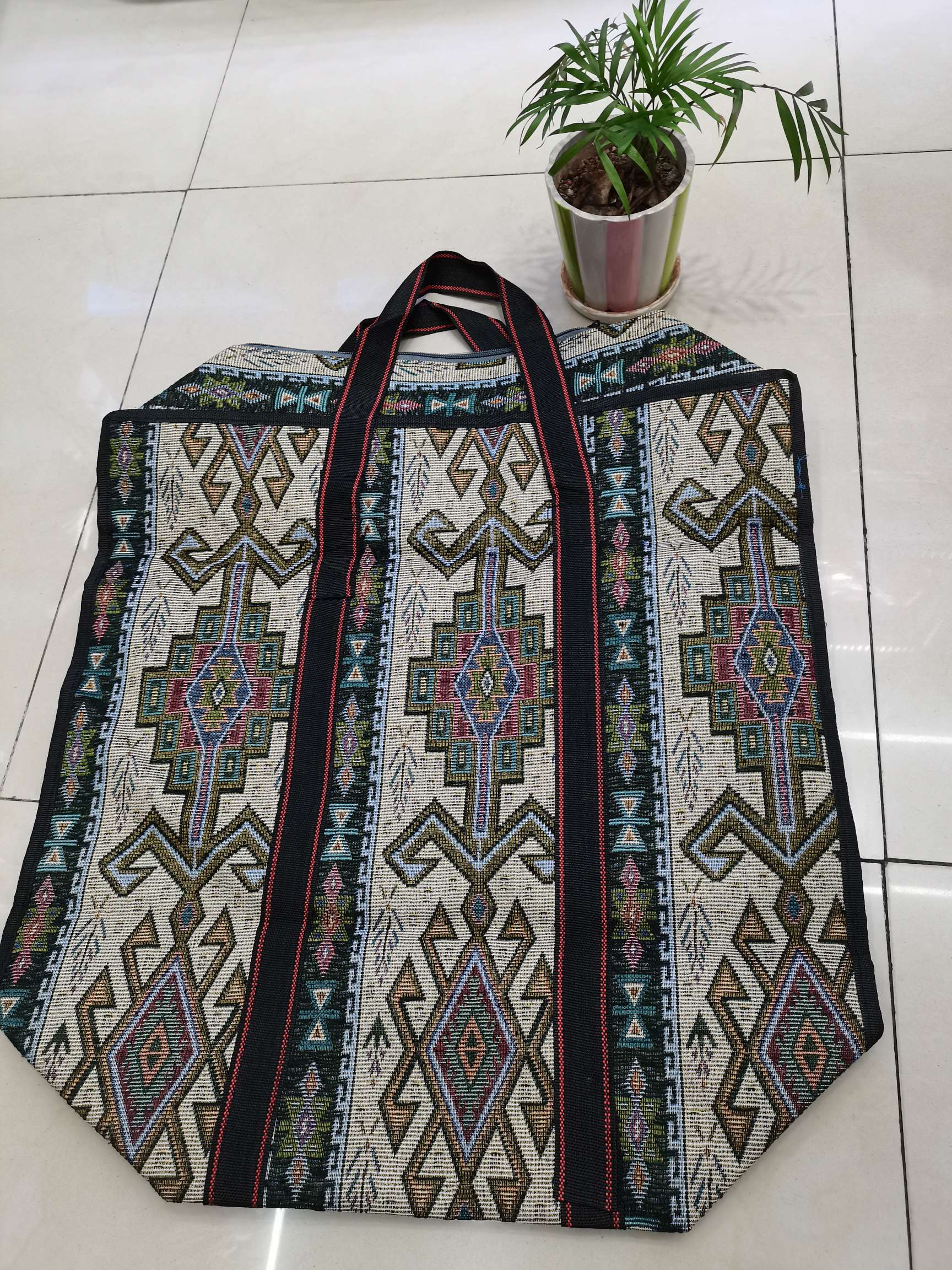 Linen handbag Specification image