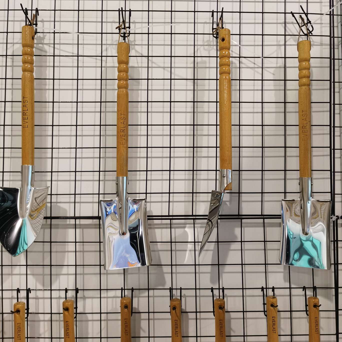 工厂直销品质优良各种园林工具,款式新颖品种繁多。详情图1