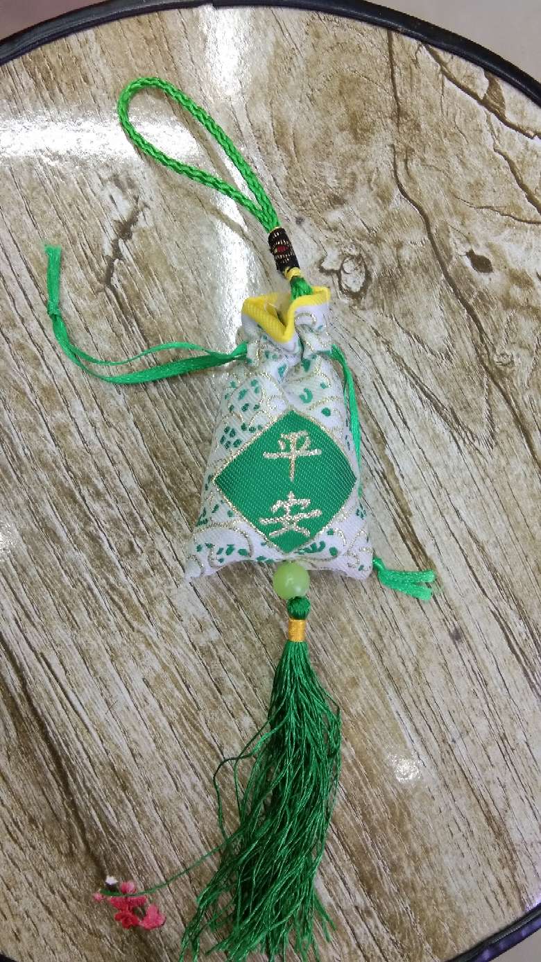 厂家直销，香包，素色纱袋，磨砂袋，绒布袋，金口纱袋，束口袋，珍珠纱袋，喜糖袋，欧根纱袋，可来样订做印logo详情图5