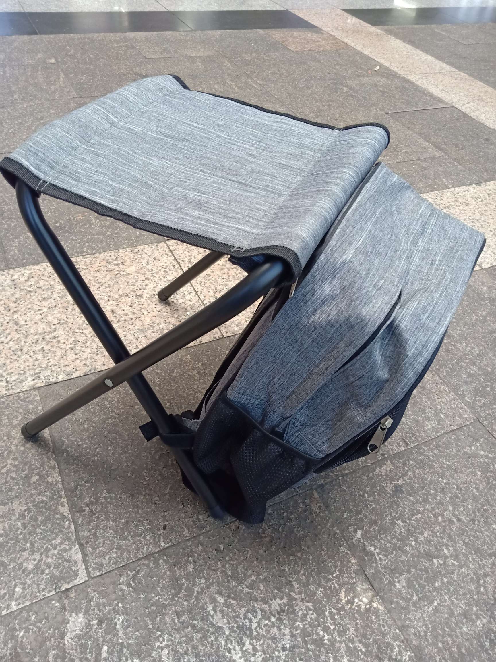 登山、徒步包实物图