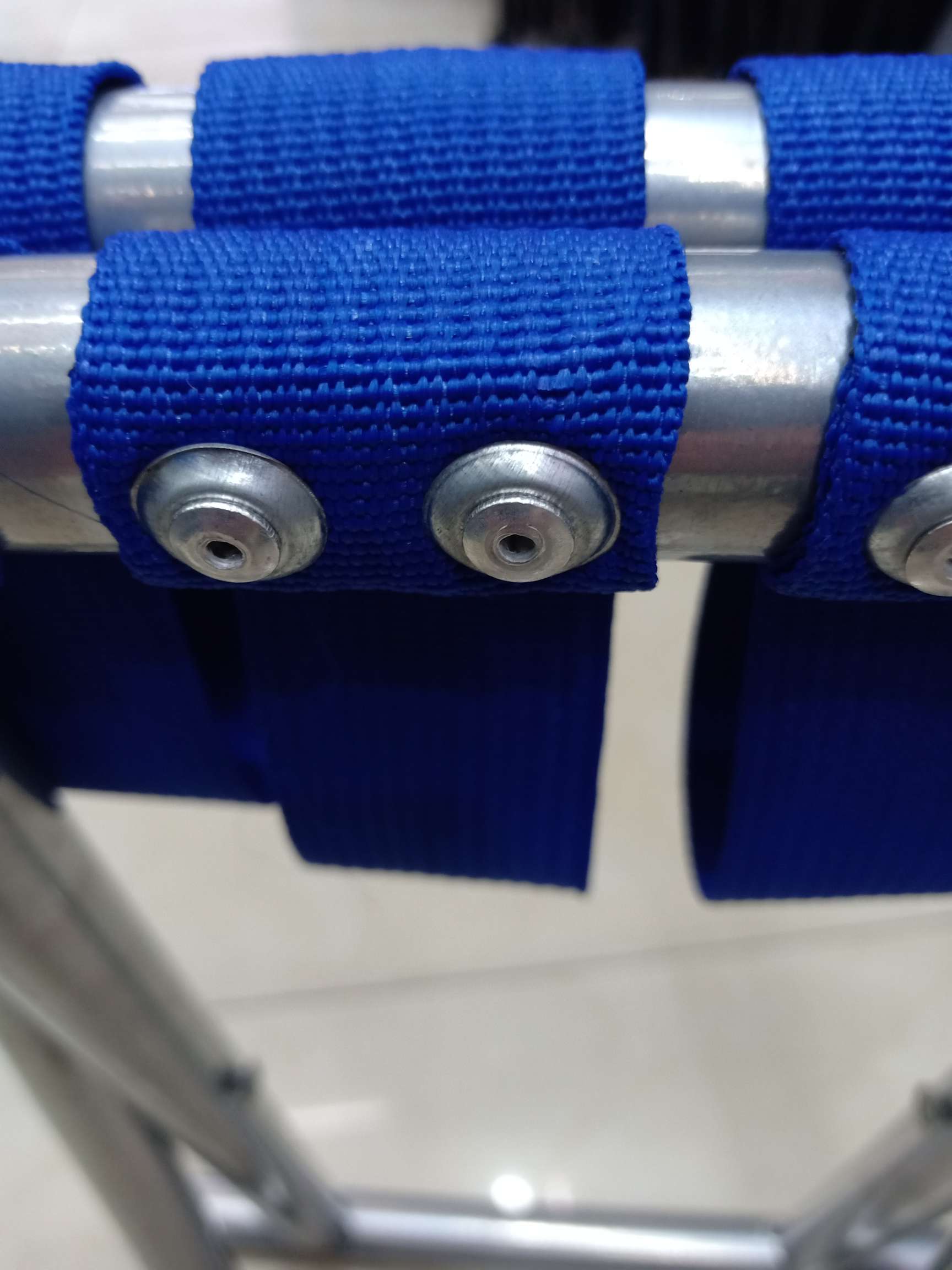 马扎   圆管马扎      钓鱼椅   彩带马扎产品图