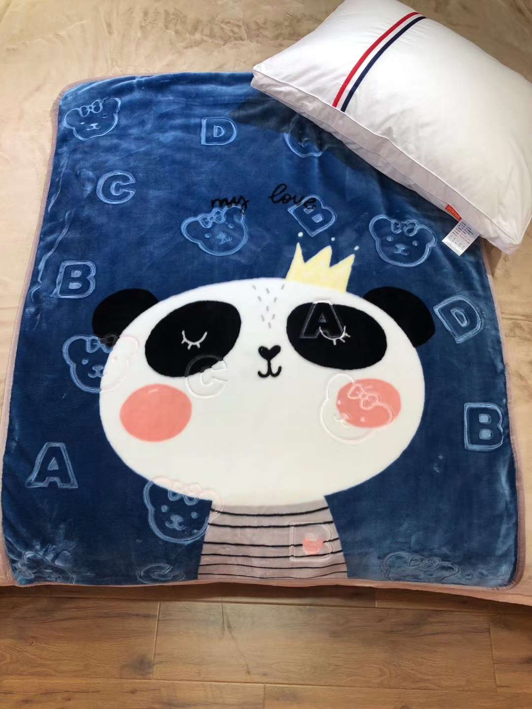 100*130 high-end children's cloud blankets, baby blankets and infant bedding Item Picture