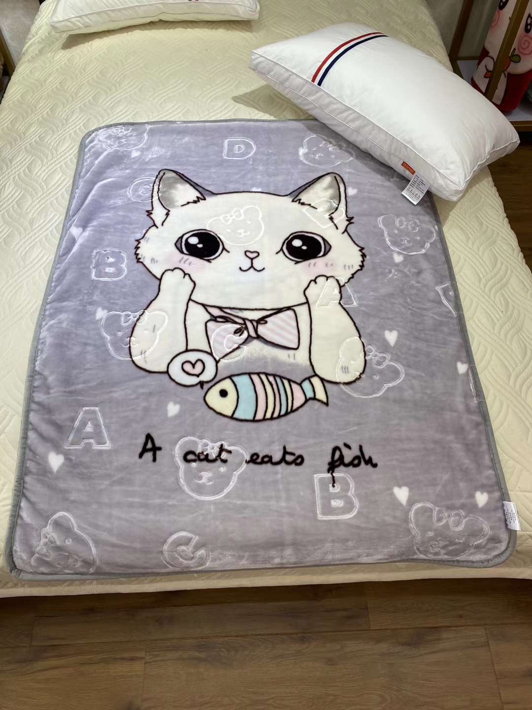 100*130 high-end children's cloud blankets, baby blankets and infant bedding details Picture