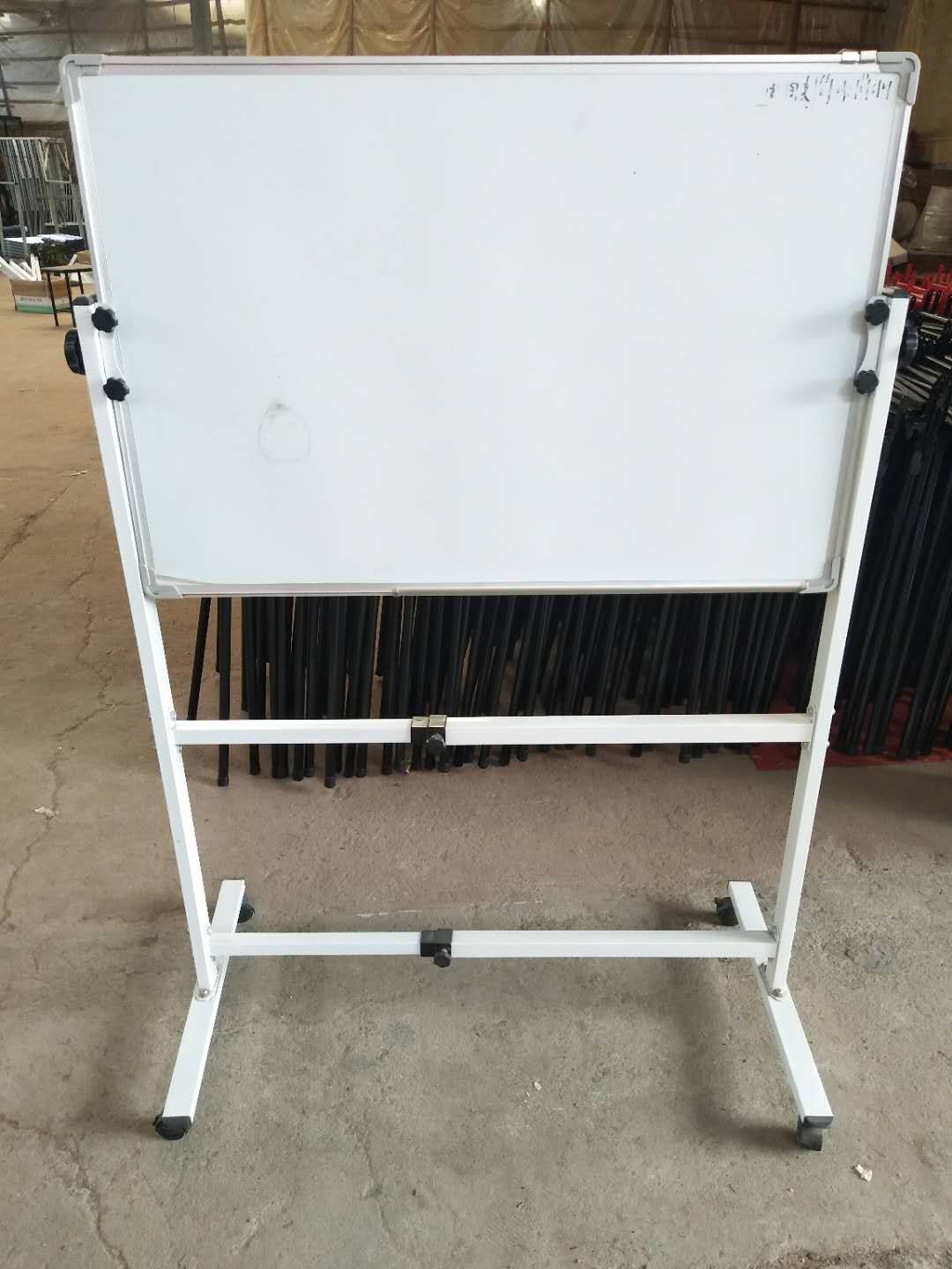 白板带支架细节图