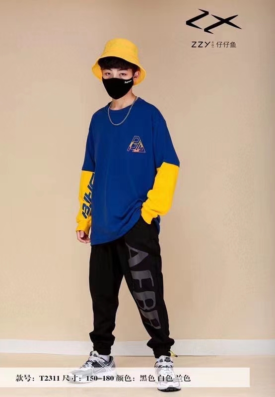 150-180 大童卫衣细节图