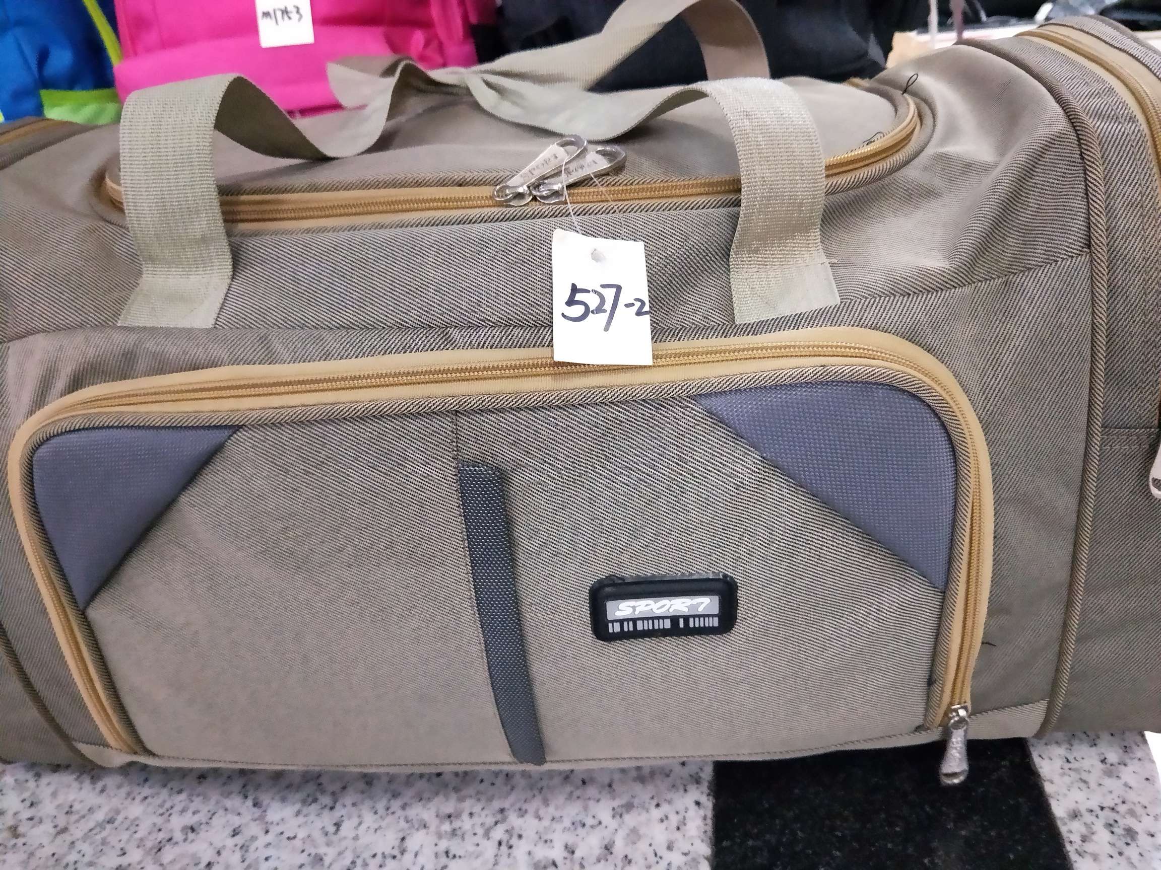 527 Travel Bag