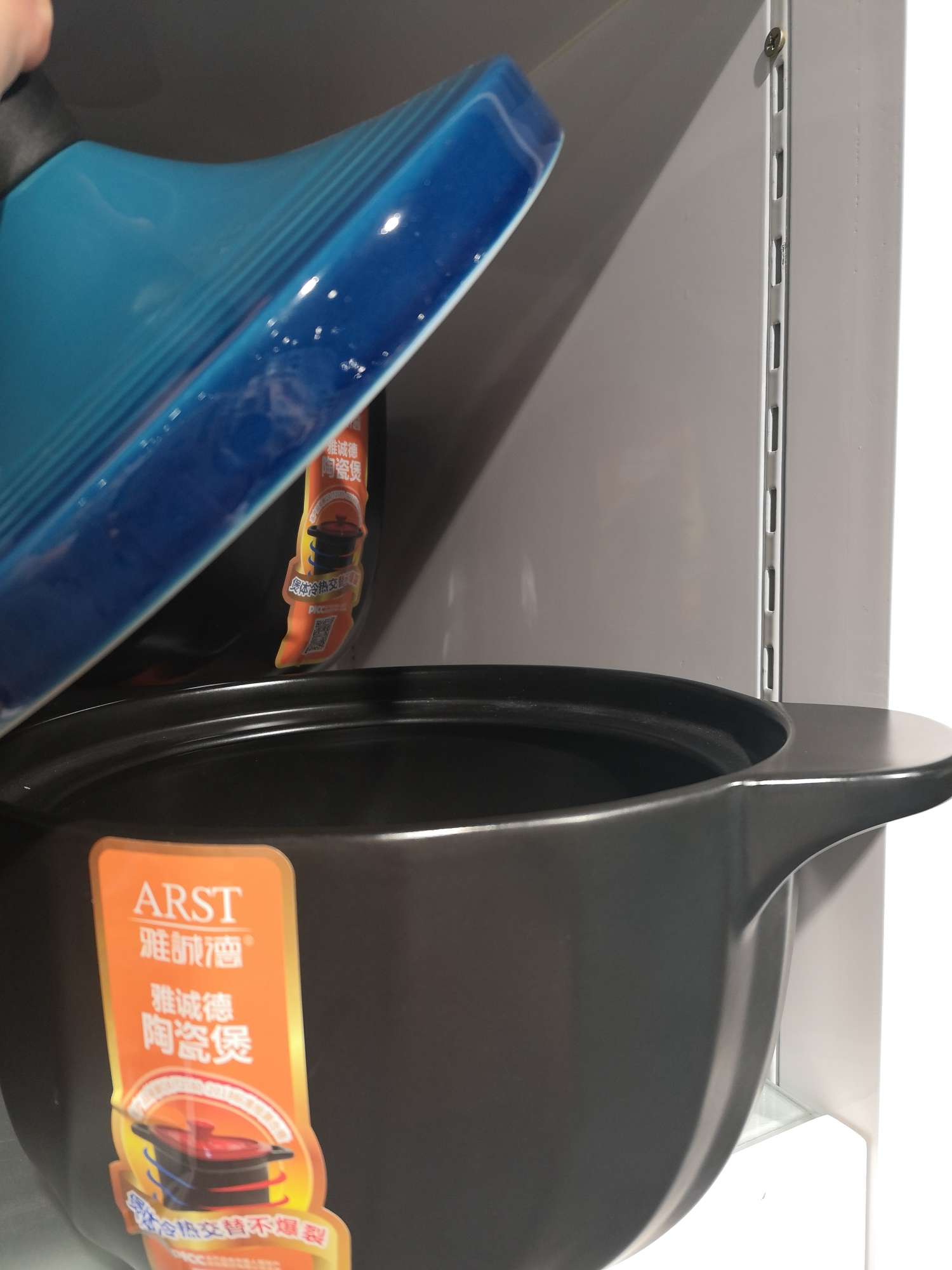陶瓷煲产品图
