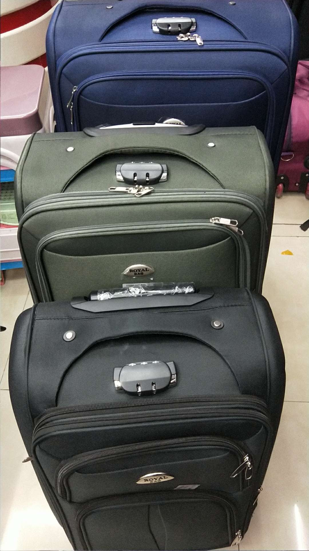 8801 Three-Piece Trolley Box details Picture