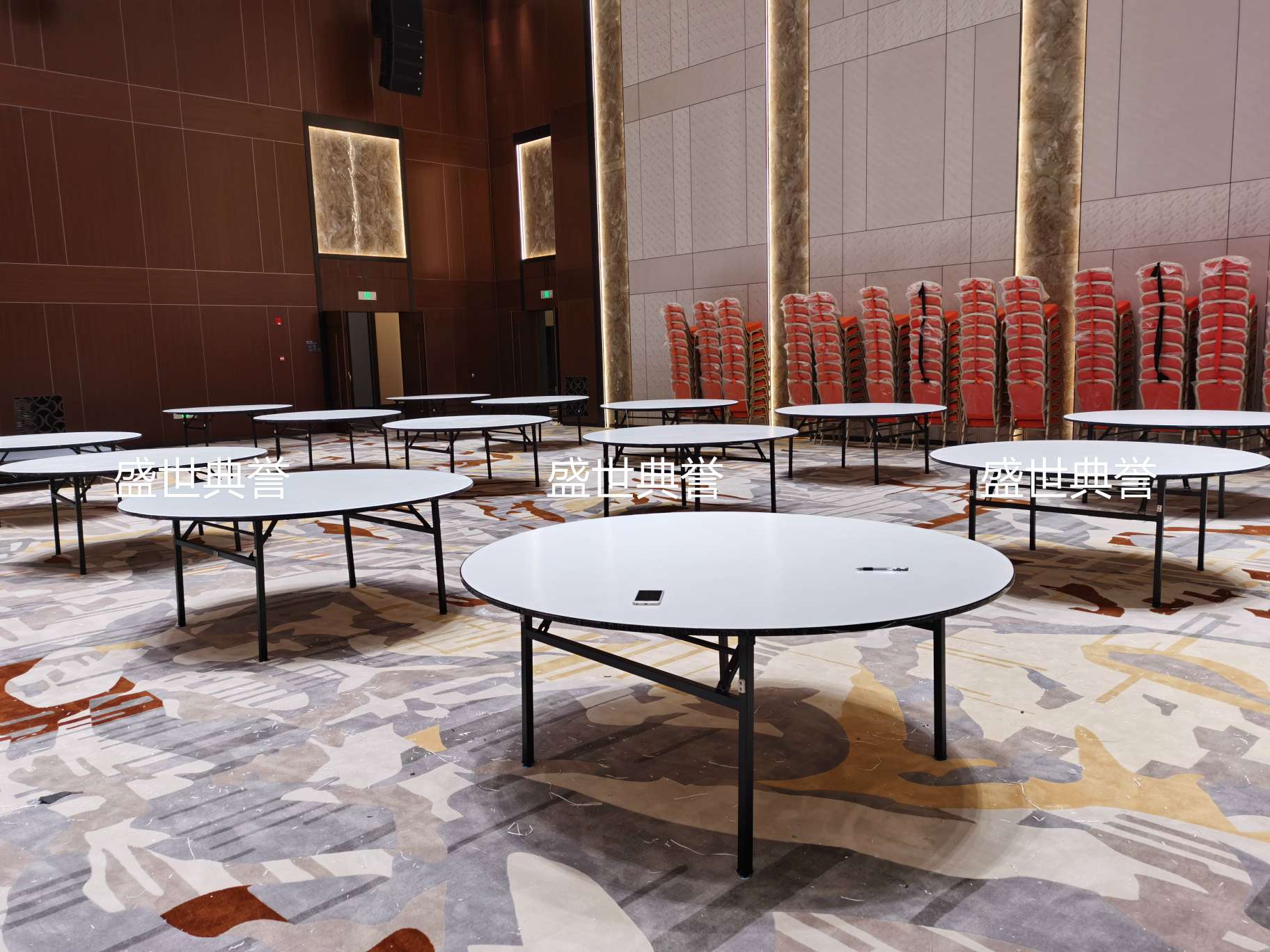 上海五星级酒店宴会厅折叠桌国际会议中心折叠圆桌婚宴1.8米圆桌详情图11