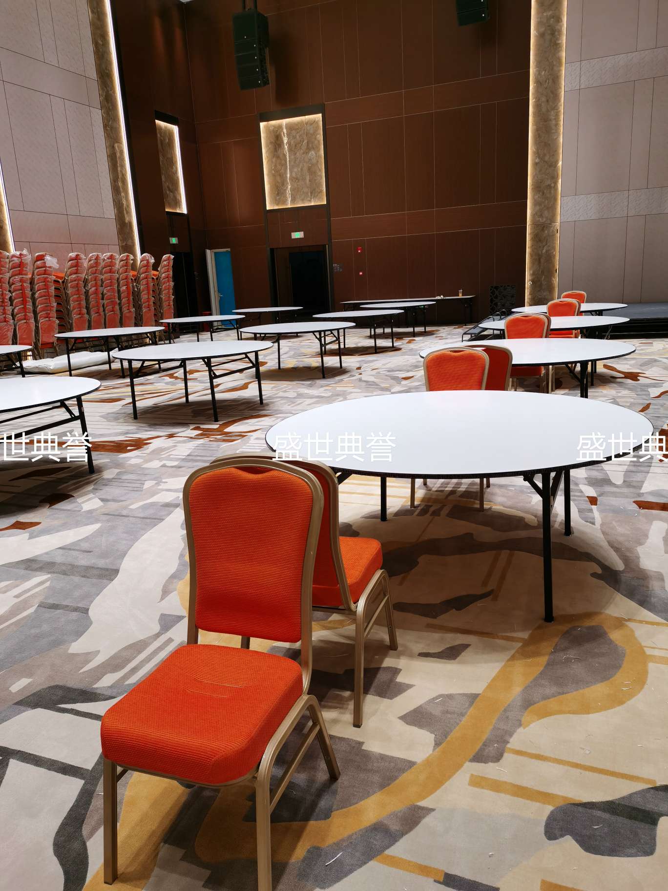 上海五星级酒店宴会厅折叠桌国际会议中心折叠圆桌婚宴1.8米圆桌详情图14