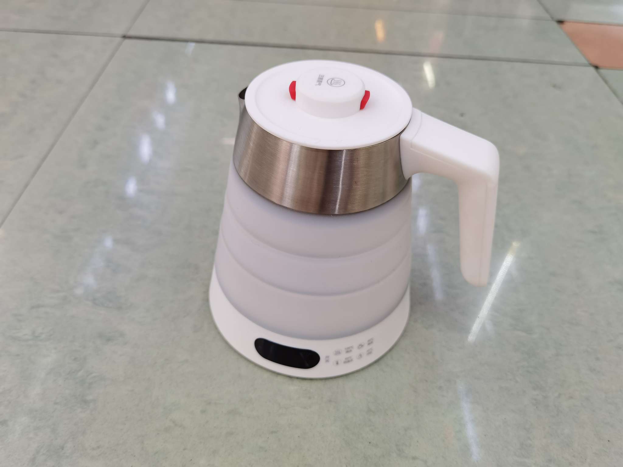 烧水壶旅行折叠式硅胶电热水壶可折叠恒温迷你保温电水壶产品图