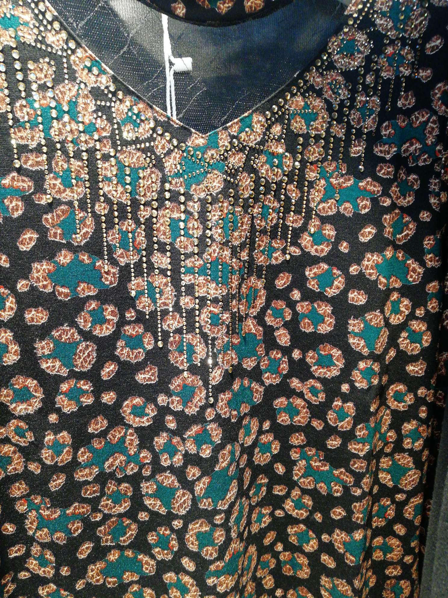 Base layer shirt details Picture