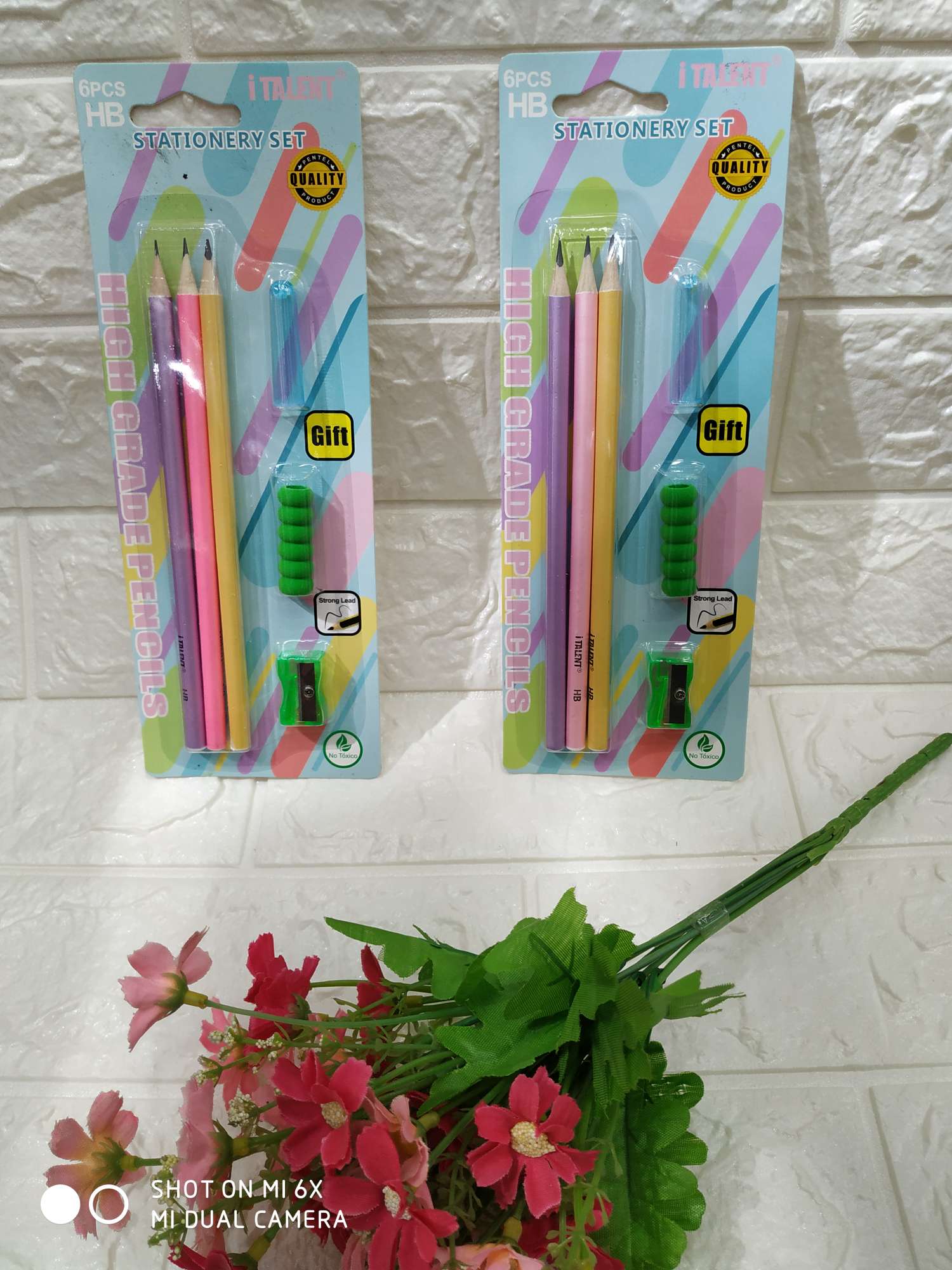 吸卡文具套装铅笔组合套装学生书写用品办公用品作图设计3+3吸卡小清新HB铅笔幼儿园初学阶段详情图3