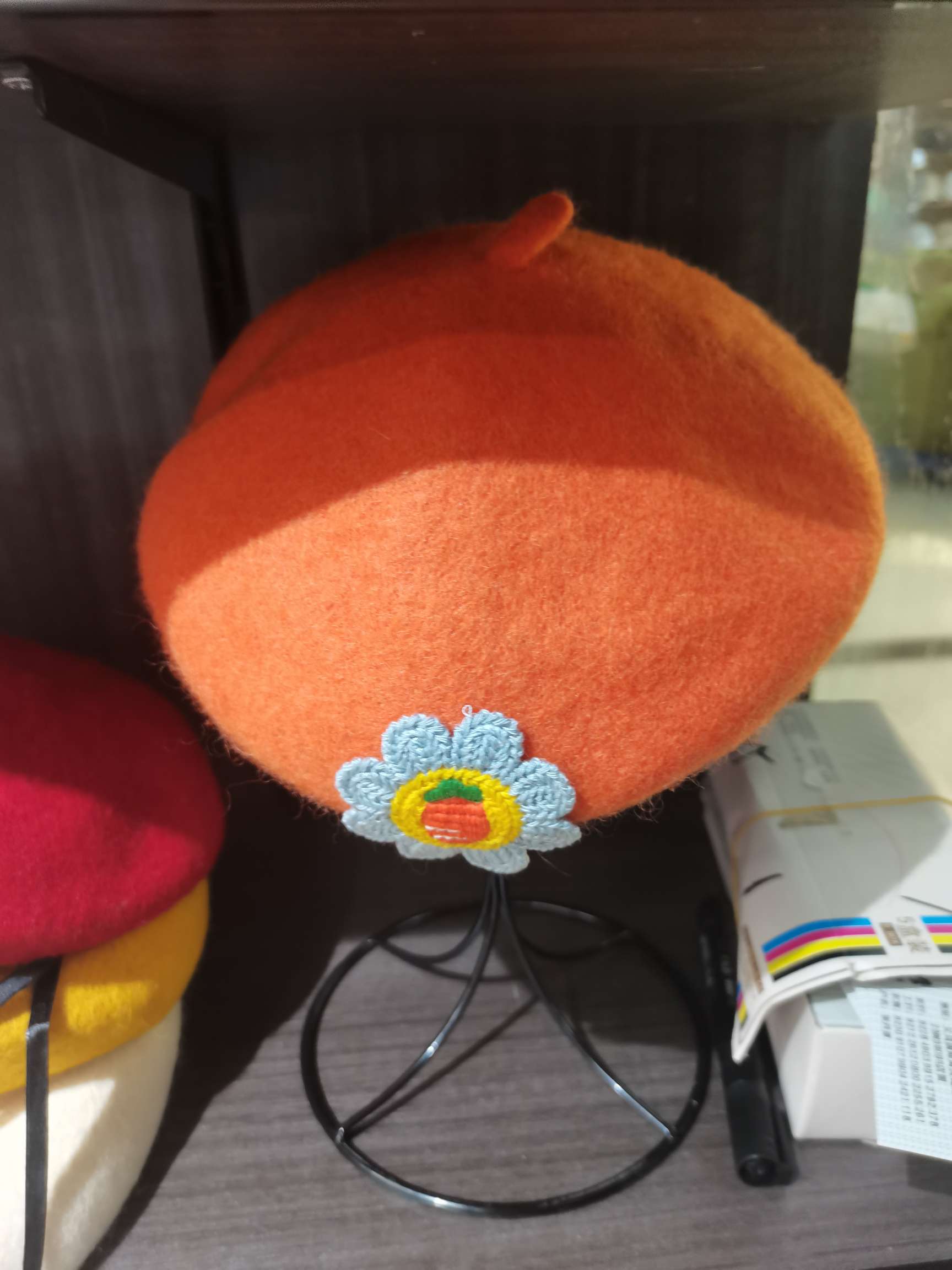 Children's Wool Berets With Large Flowers details Picture
