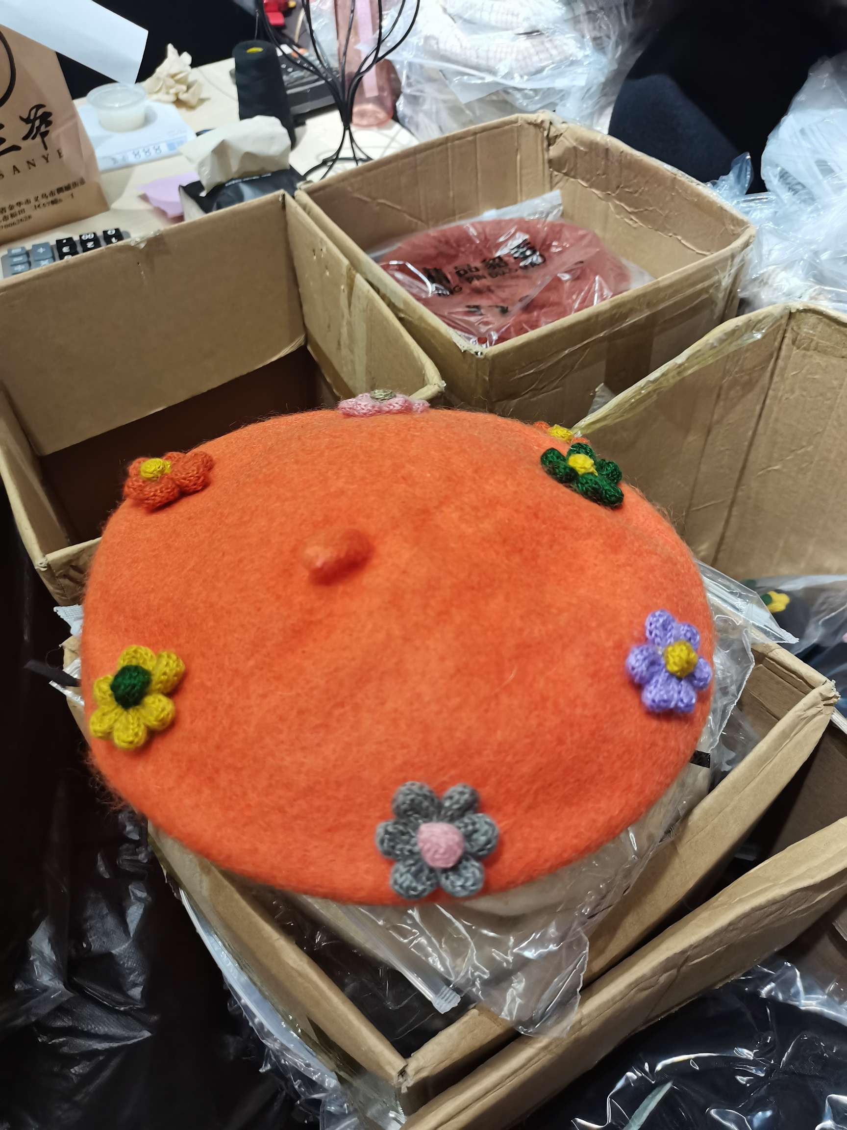 Children's Bud Hats Berets Item Picture