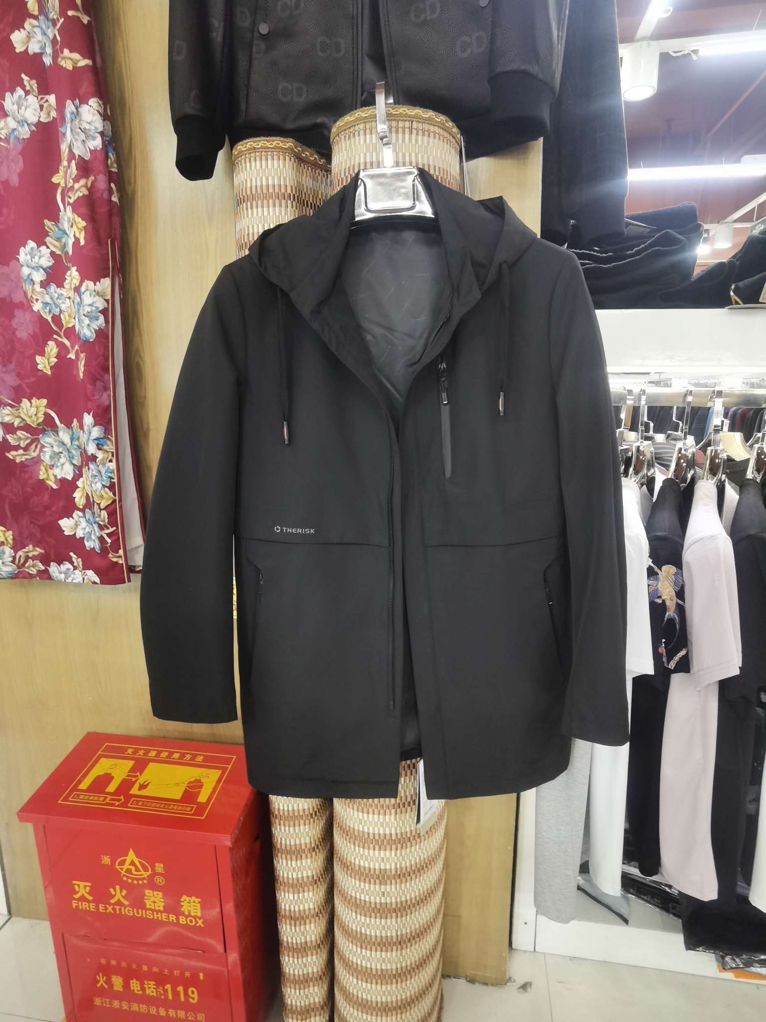 单面风衣