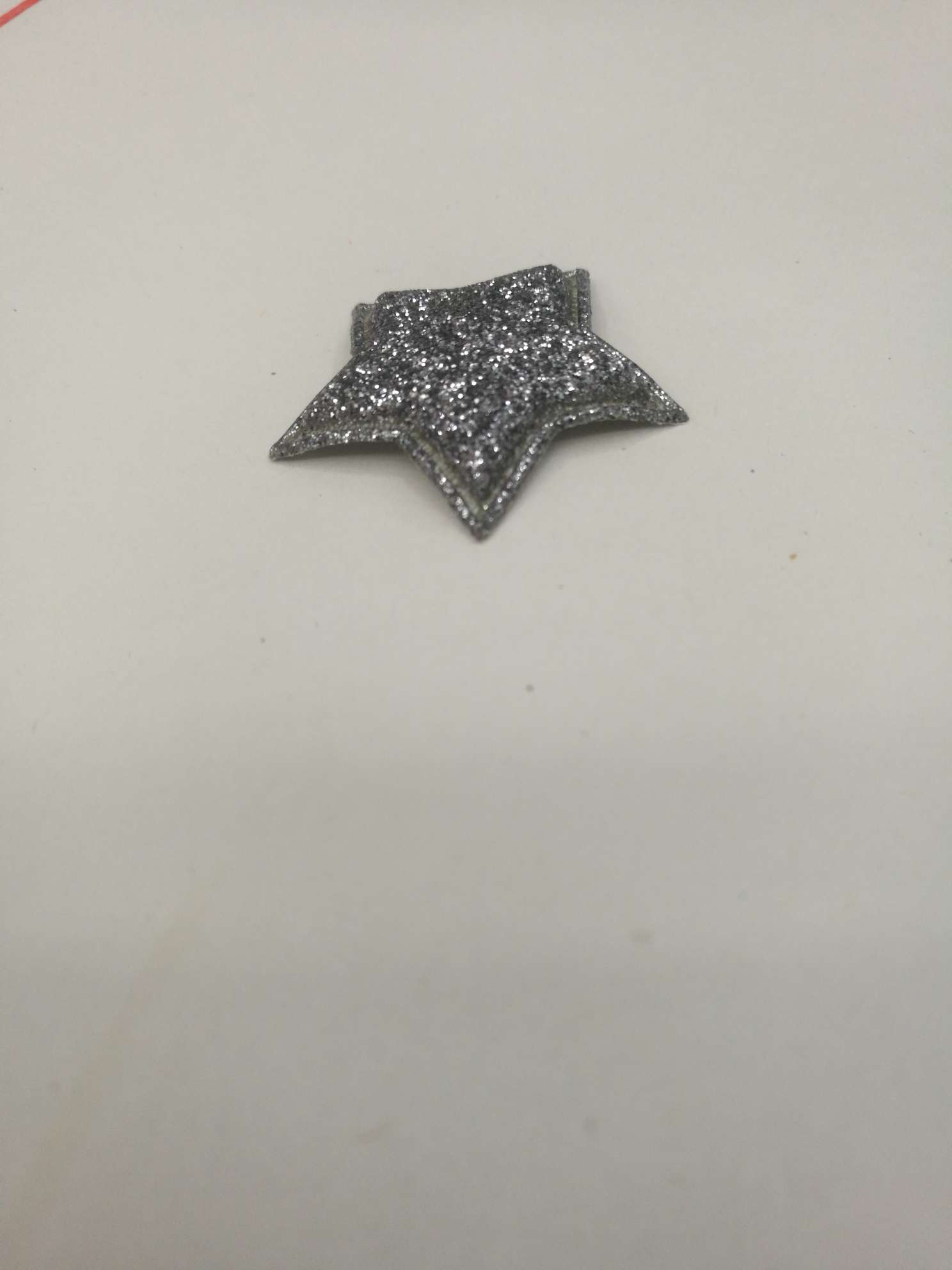 3厘米枪黑色亮粉皮立体带背胶五角星头饰箱包袜子鞋子围巾配件五角星详情图1