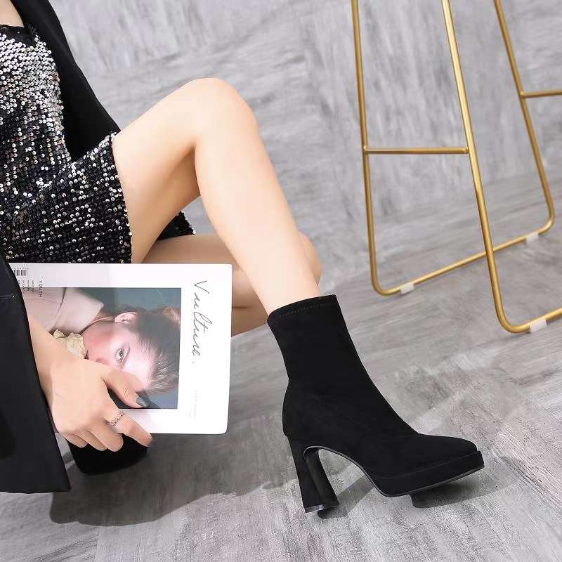 女式时装单鞋实物图