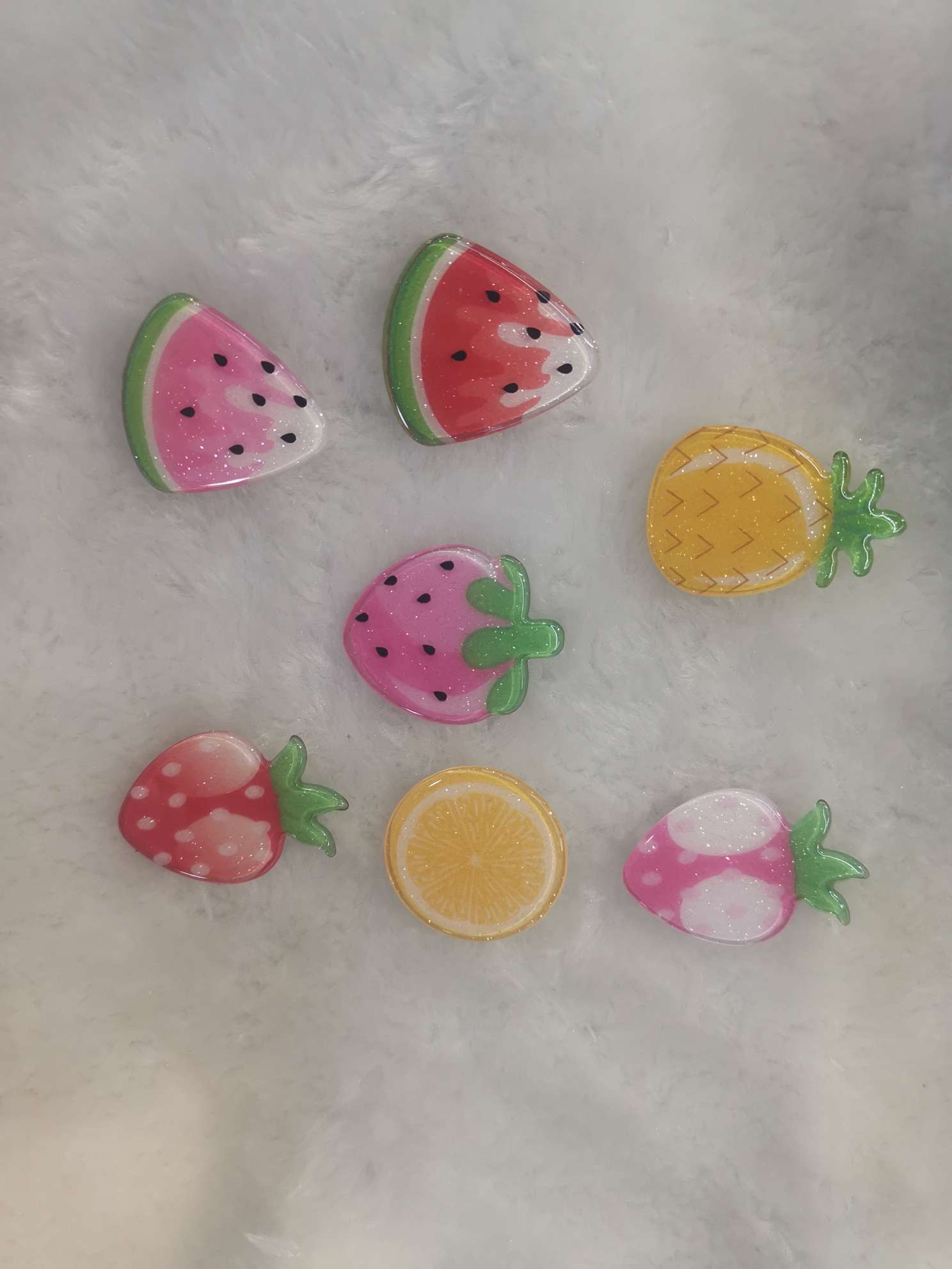 The popular acrylic jewelry accessory watermelon on the Internet