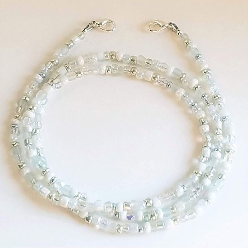 Rose Angel European and American trend anti-slip eyeglass lanyards, eyeglass lanyards, mask lanyards Application Scenario