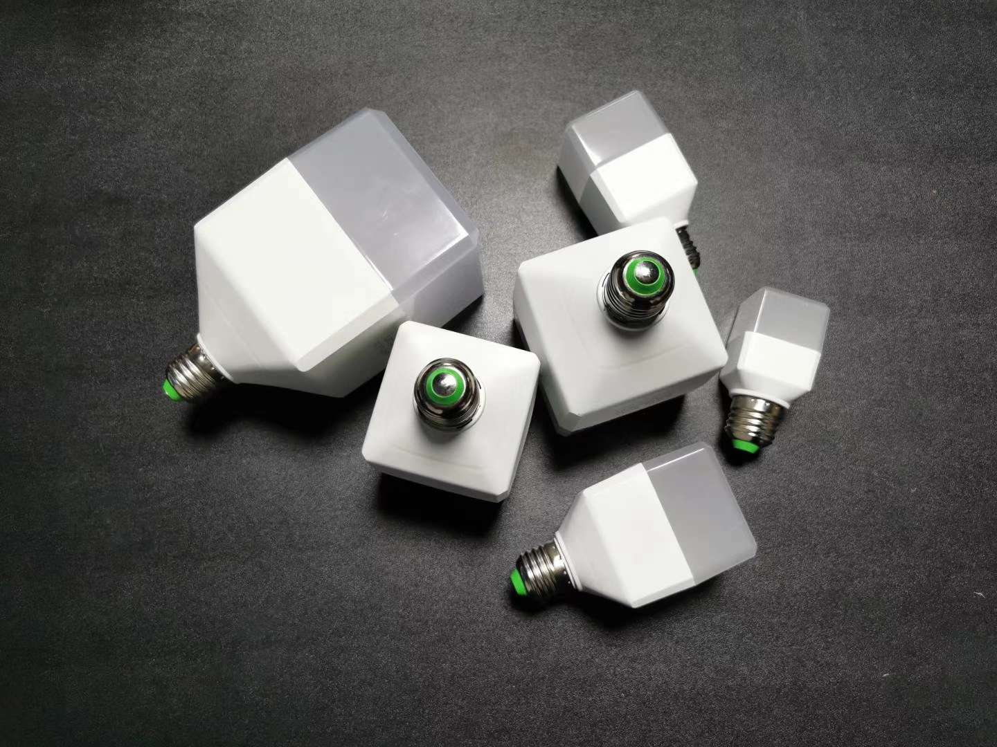 فقاعات ضوء detail image 1