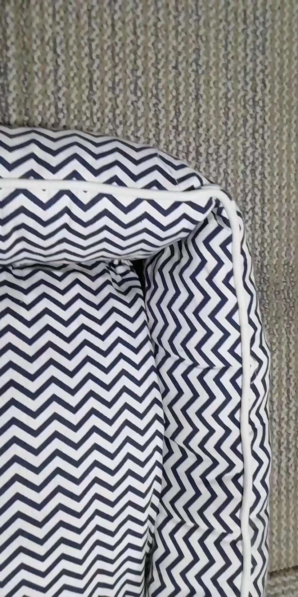 波浪纹帆布套三方窝 垫子可拆
充棉饱满 量大从优详情6