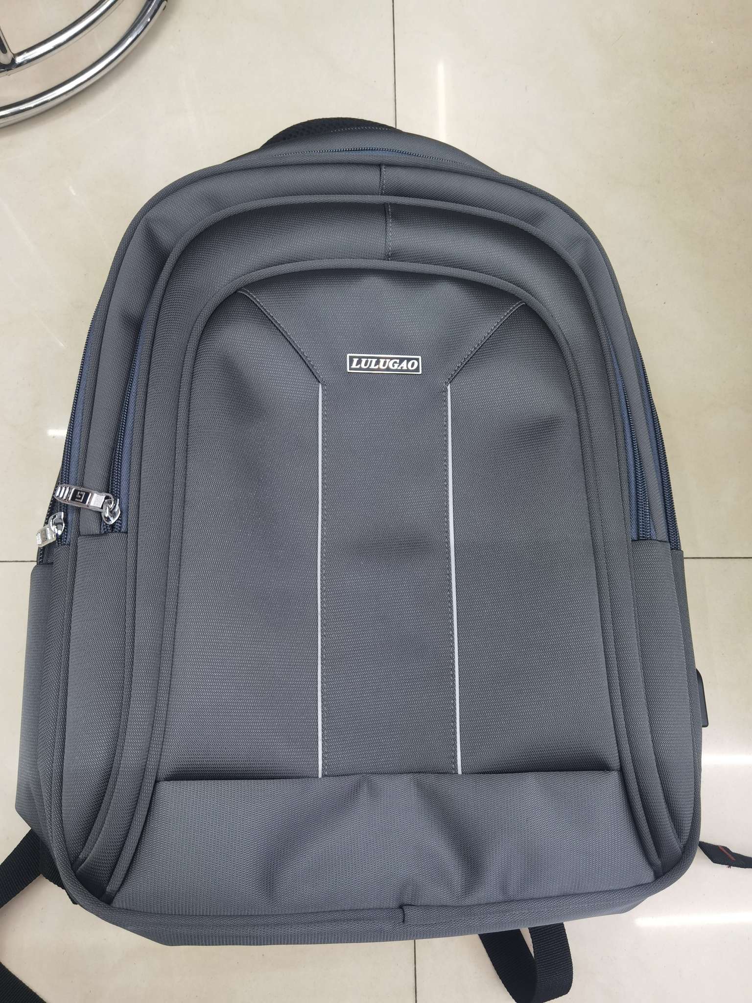 lulugao双肩电脑背包详情图9