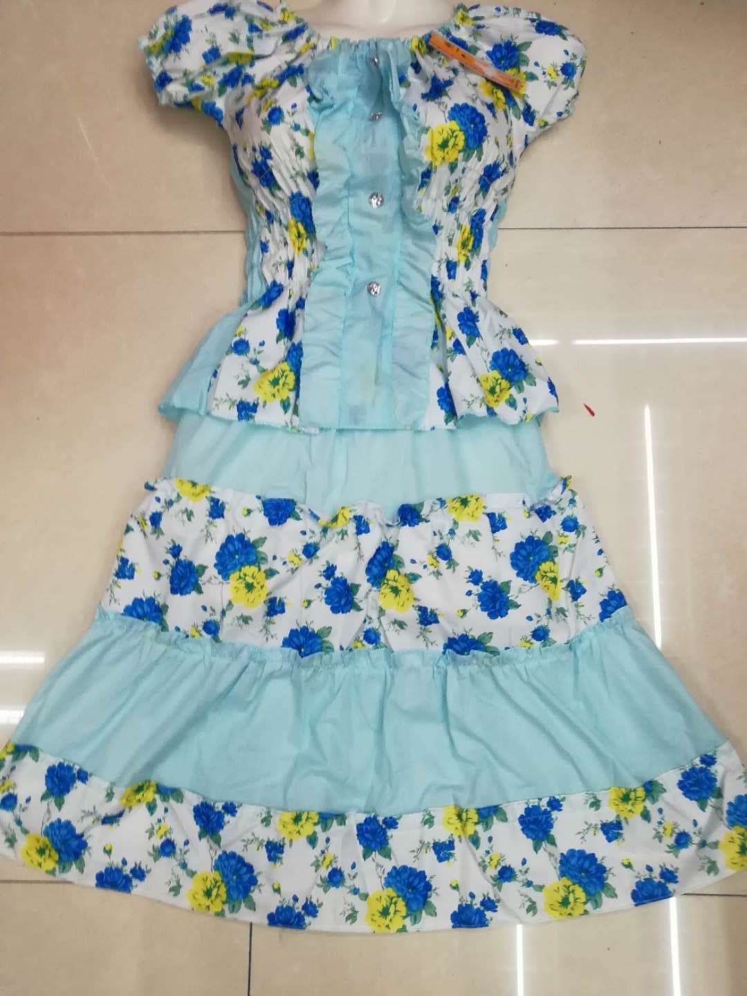 花布连衣裙