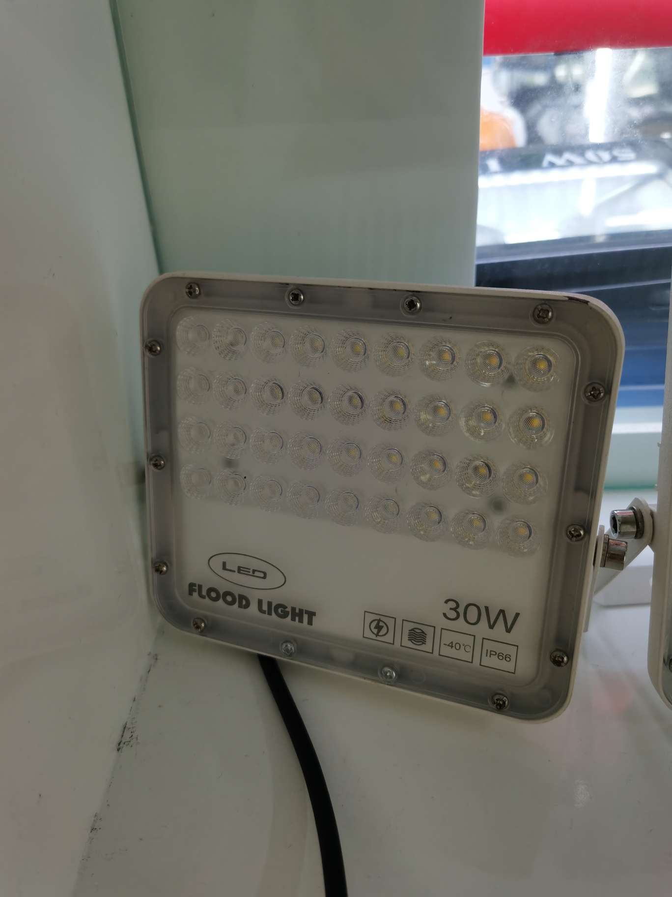 Star floodlight details Picture