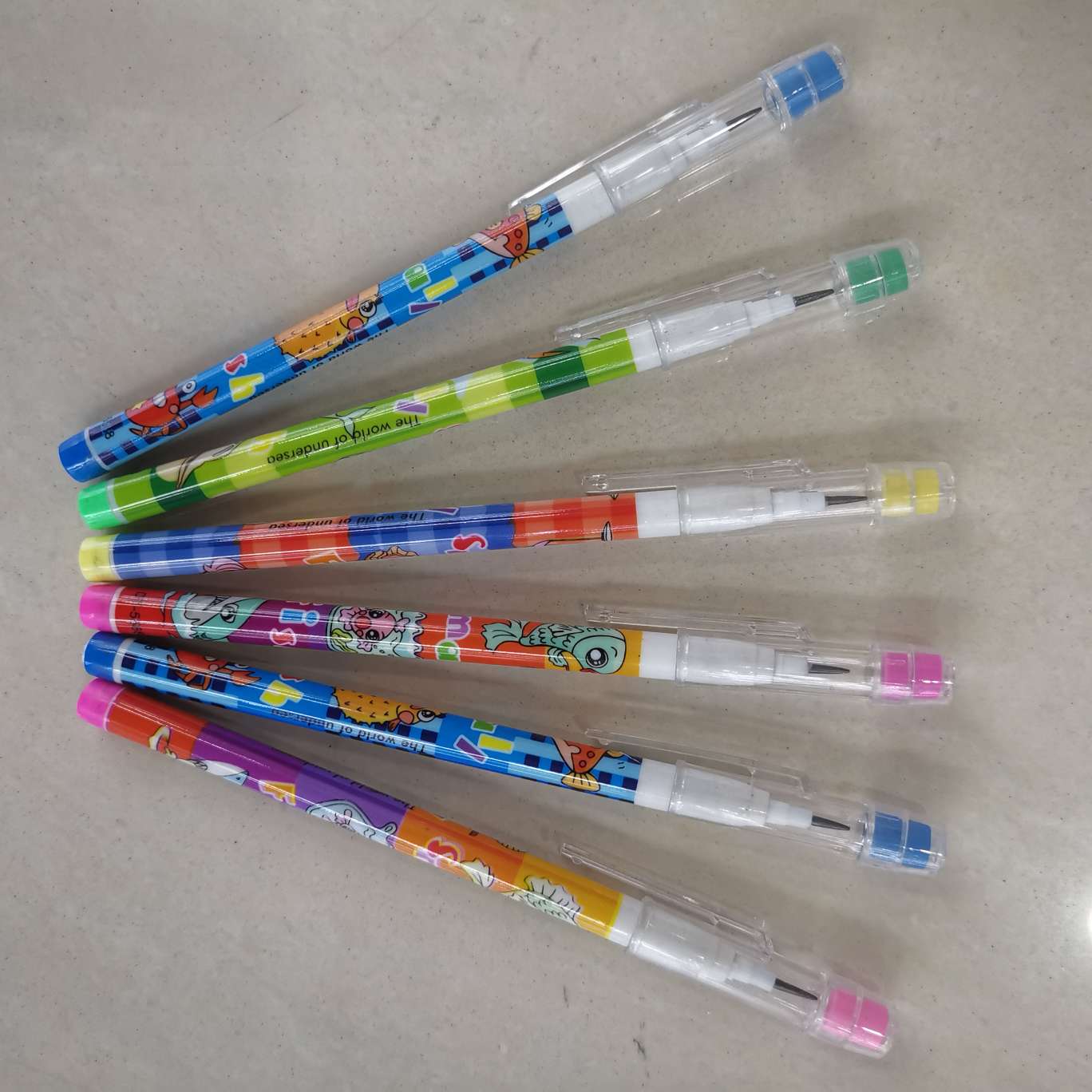 Thick-stick printed egg-laying pen with segmented pen Item Picture