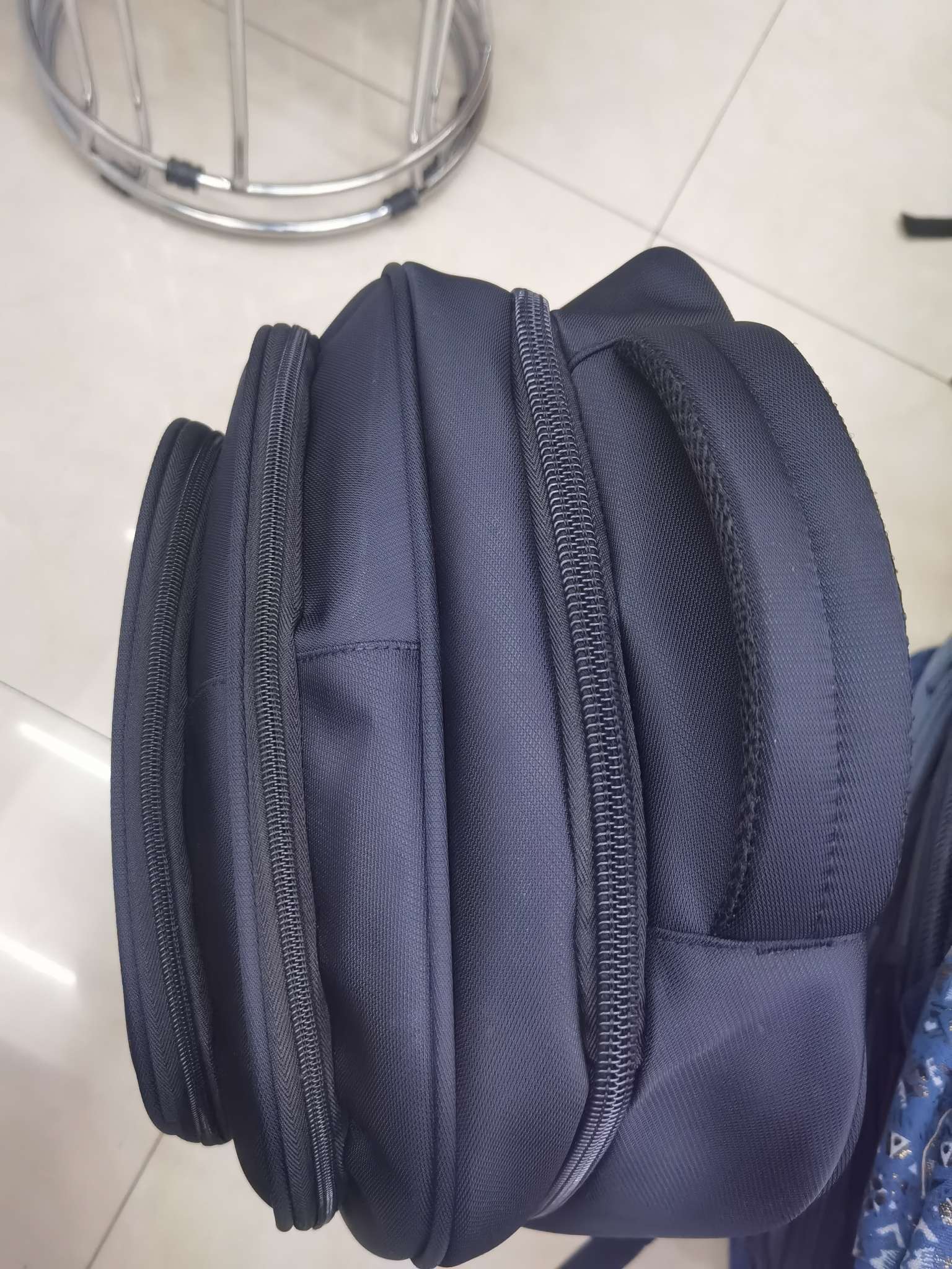 lulugao双肩电脑背包详情图6