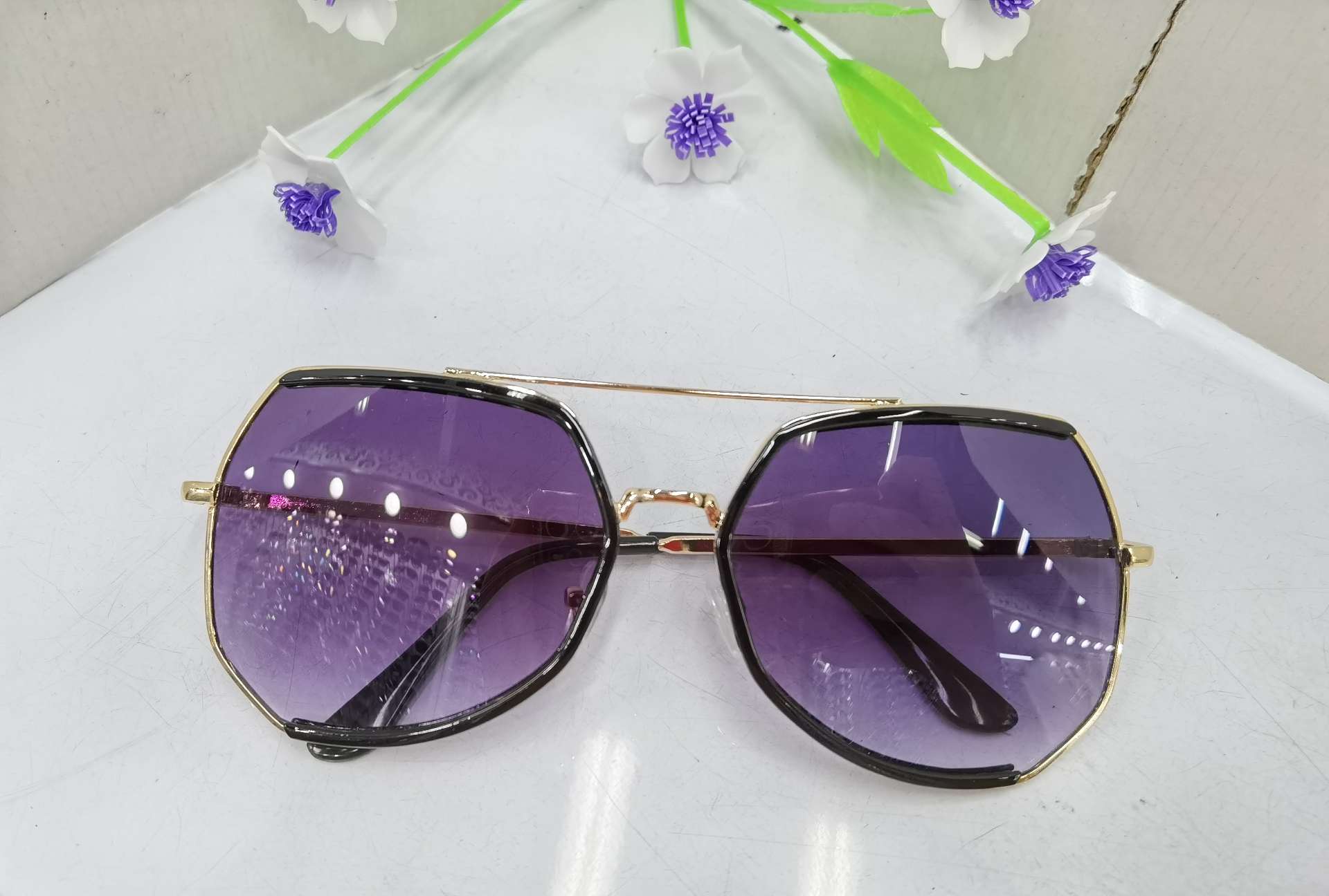 FP1041 color plate style 2020 in-stock sunglasses, Korean version internet-famous sunshade glasses, fashionable large-frame same style UV protection sunglasses, polygonal sunglasses, trendy retro fashion sunglasses, radiation-proof glasses detail image 2