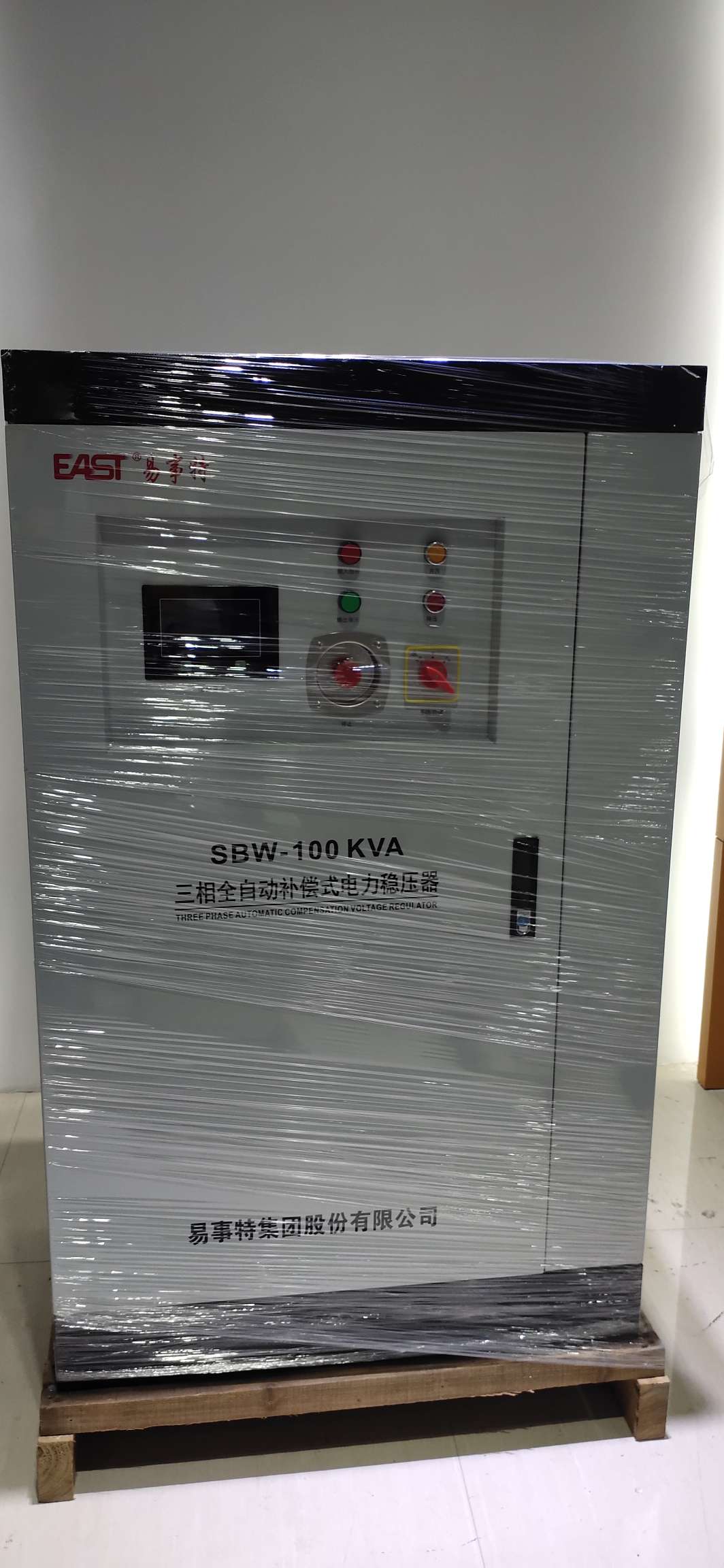 三相全自动补偿电力稳压器SBW-100KVA详情1