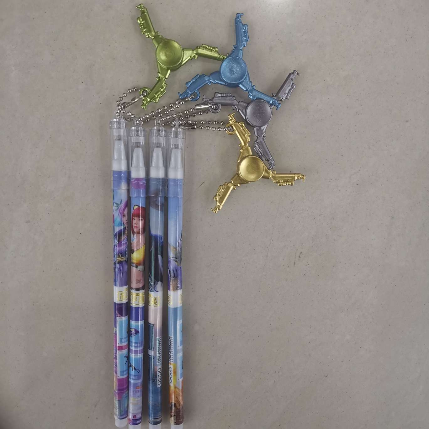 Weapon pendant gel pen Specification image